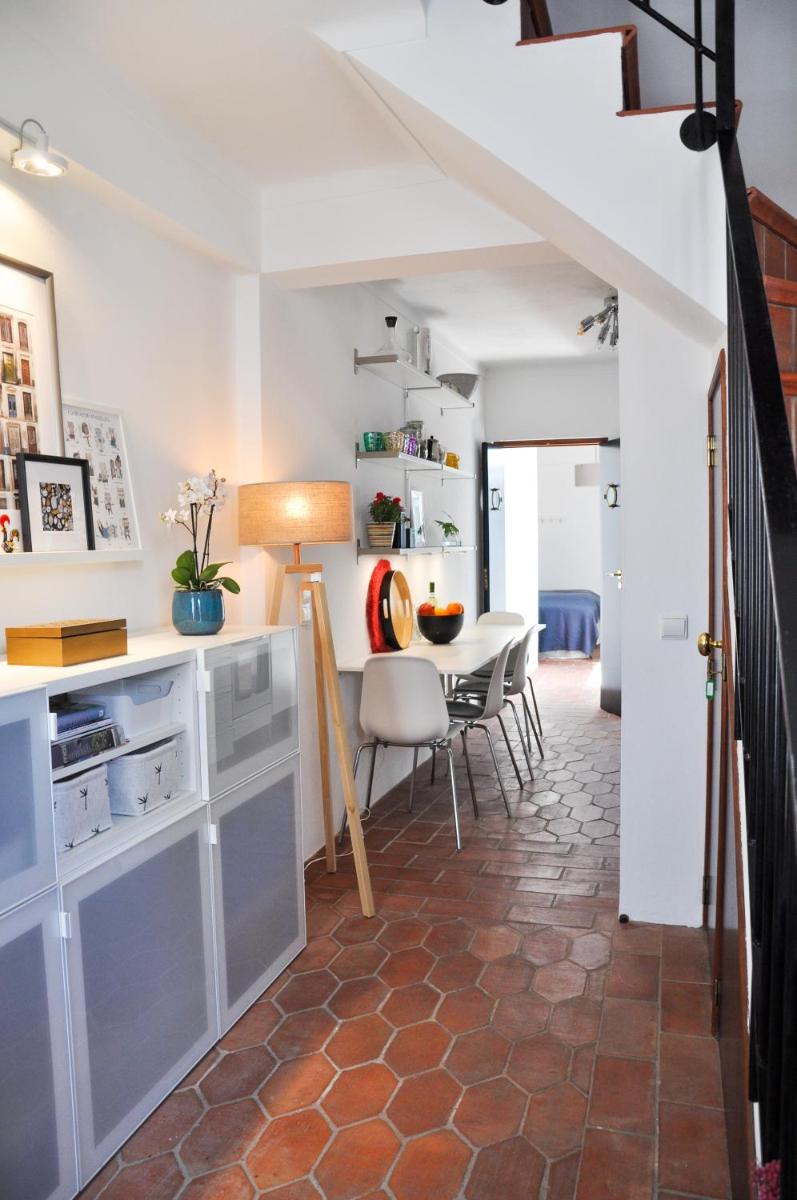LovelyStay - Casa Salto - Charming Townhouse with Large Terrace view 3