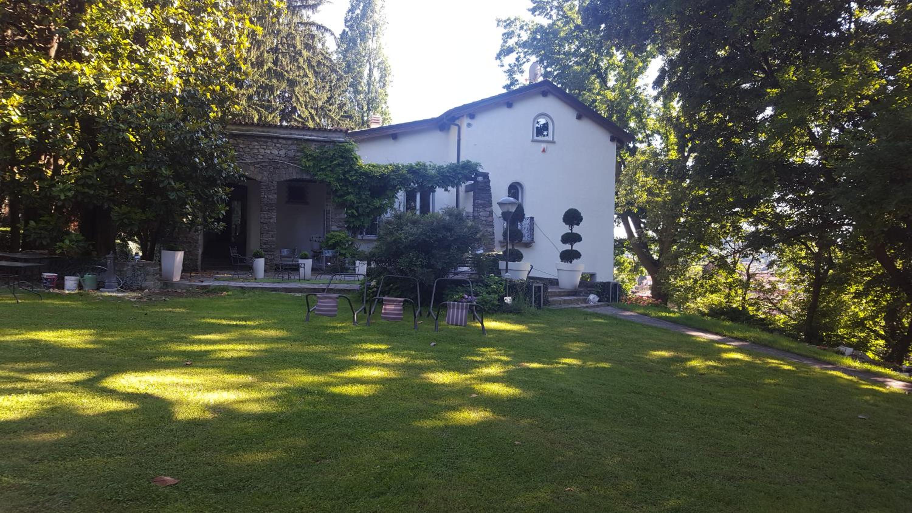 Photo 46