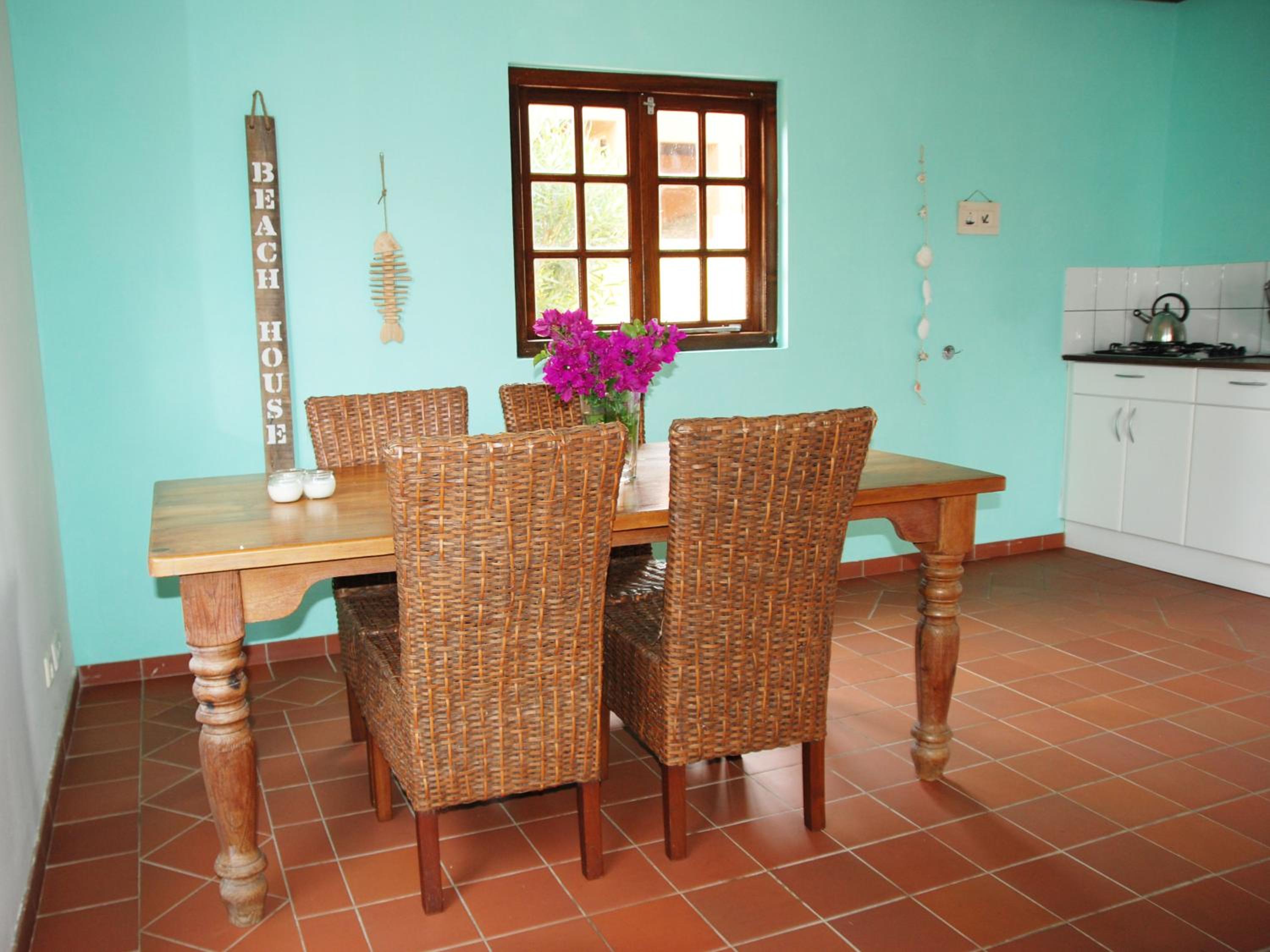 Mirador Apartments