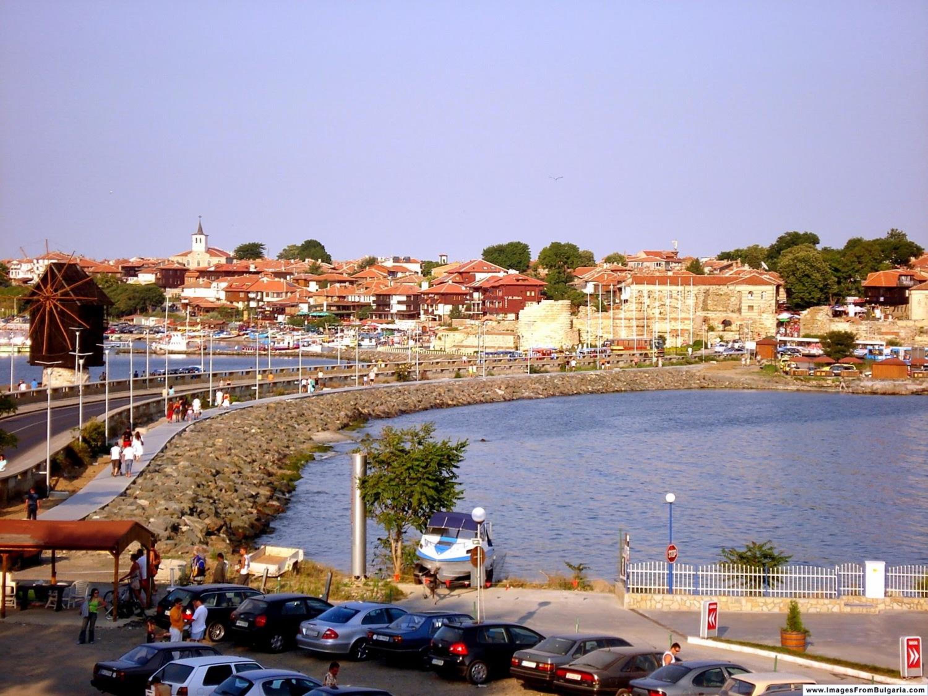 Visit Sunny Beach Marina Apartments