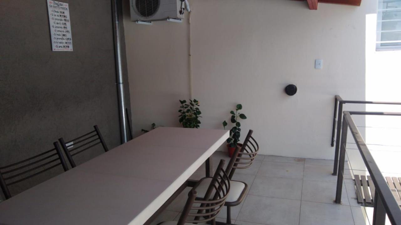 PINZON 1984