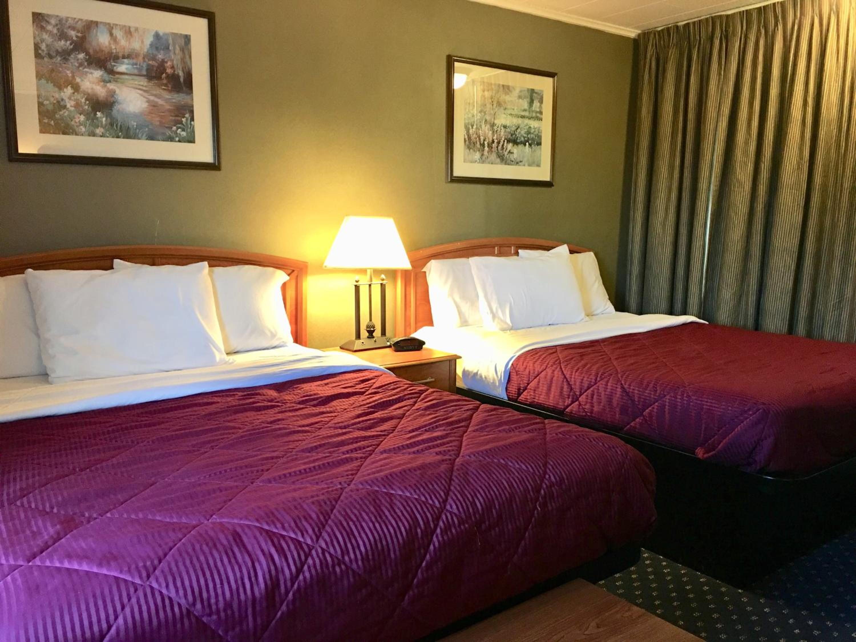 Scottish Inns Fayetteville view 5