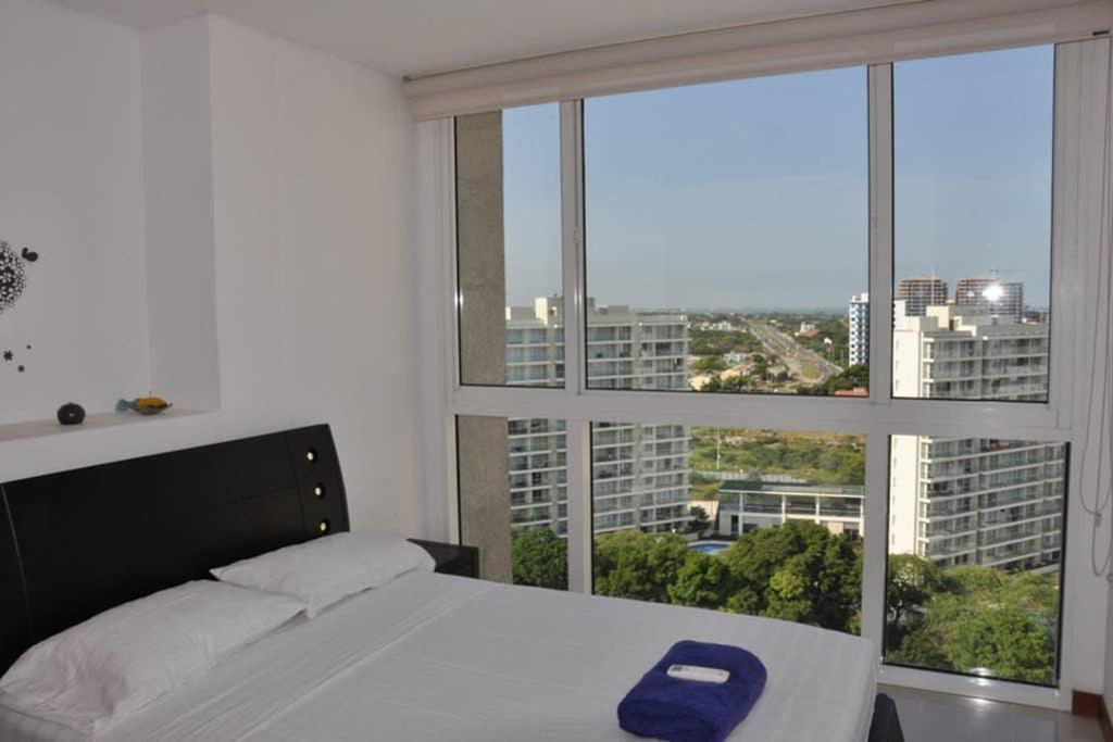 Acogedor con vista al mar en Condominio Zazue a 300 metros de la playa Bellohorizonte Santa Marta