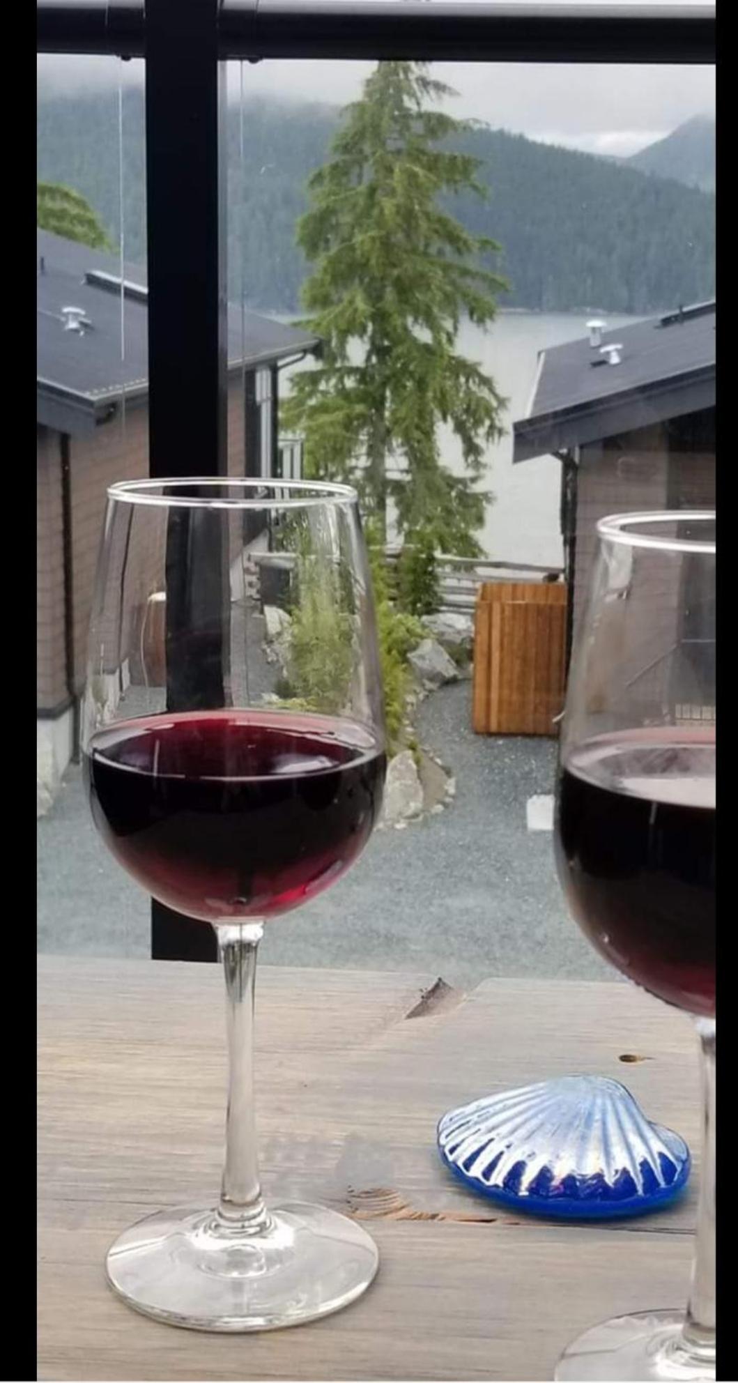Newfie Seaside Retreat