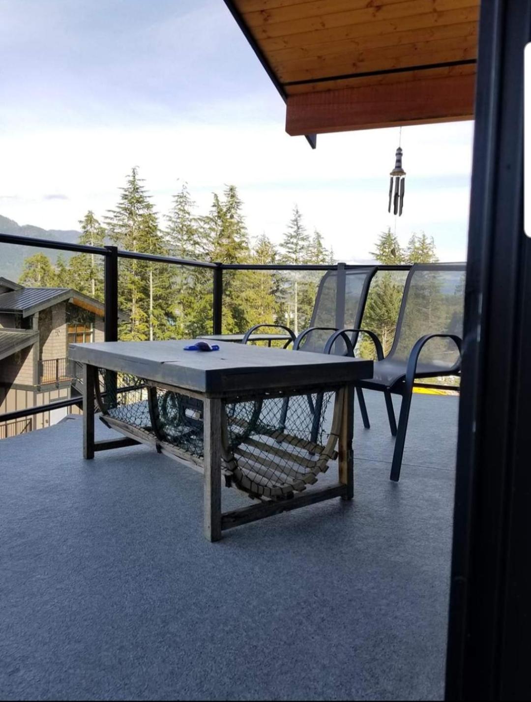 Newfie Seaside Retreat