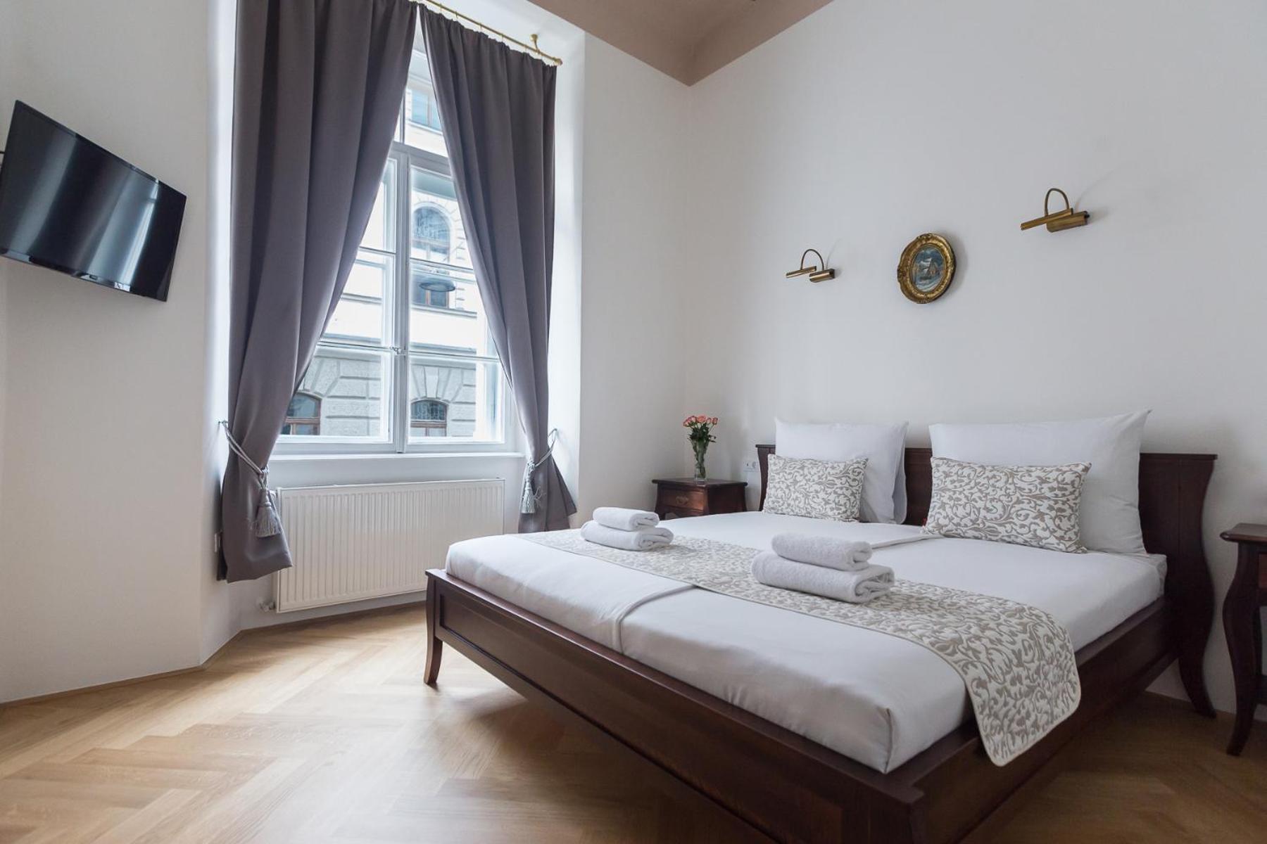Barbo Palace Apartments and Rooms view 2