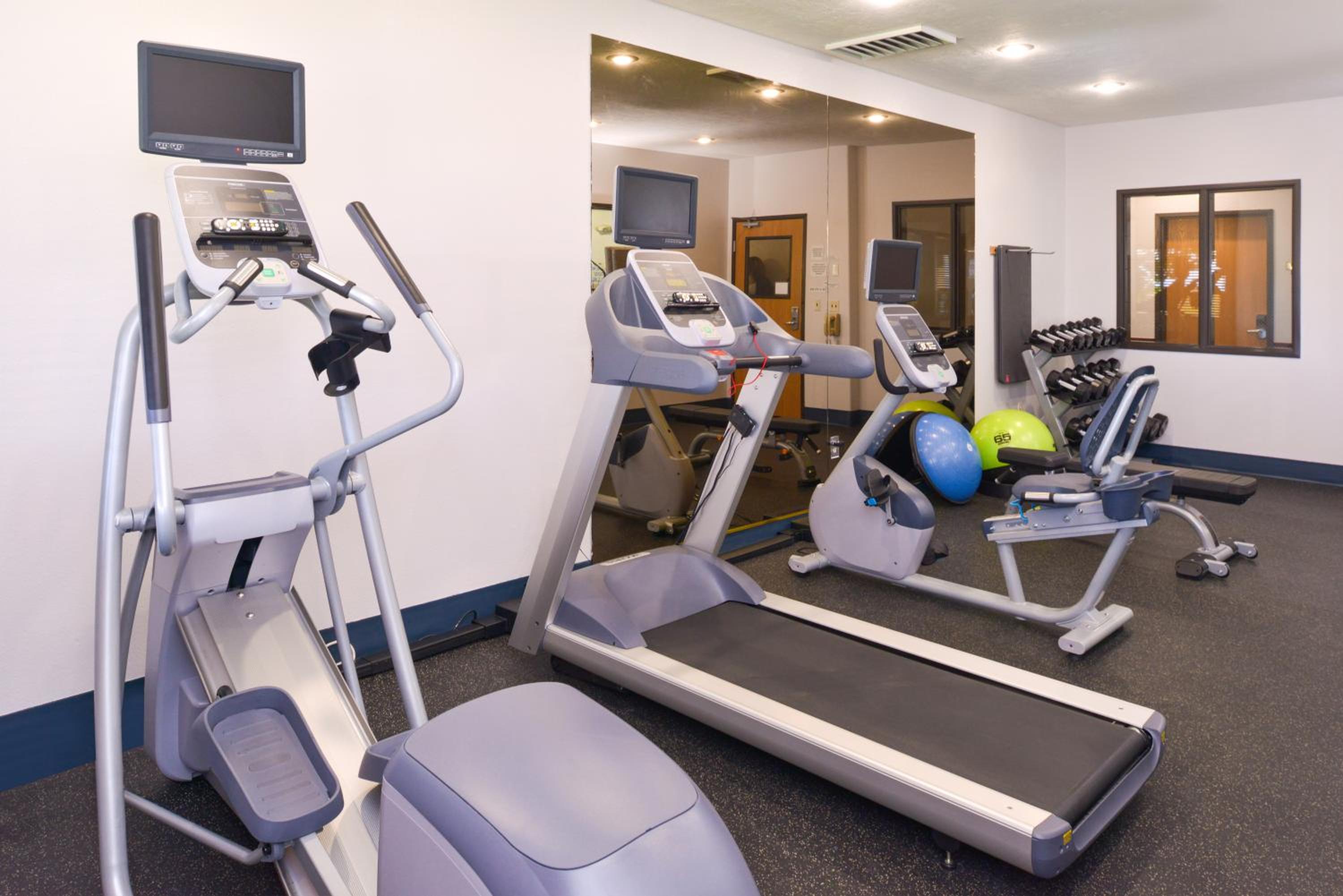 Alamosa Vacations - Holiday Inn Express  Suites Alamosa, an IHG Hotel - Property Image 9