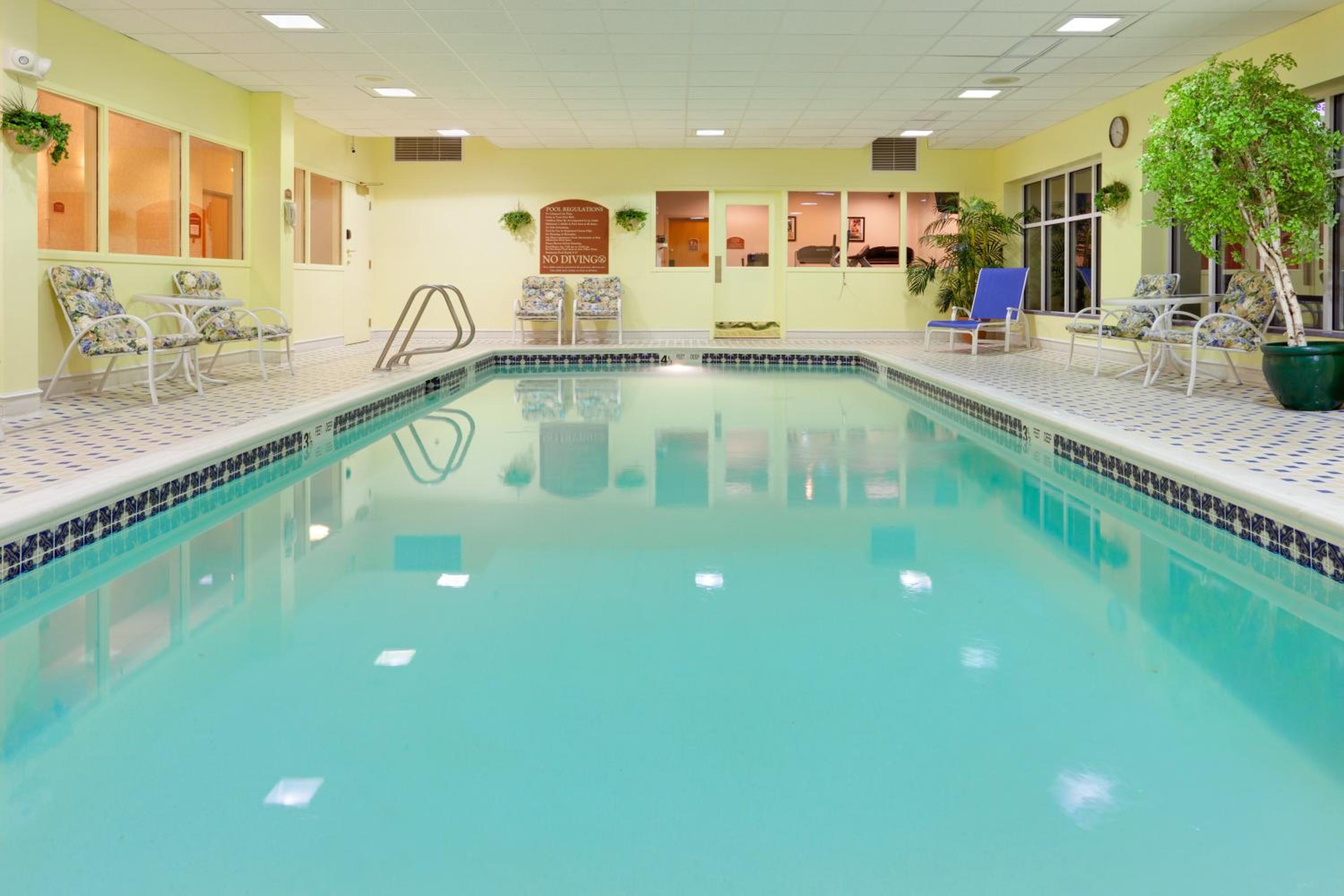 Watertown Vacations - Holiday Inn Express Hotel  Suites Watertown - Thousand Islands, an IHG Hotel - Property Image 18