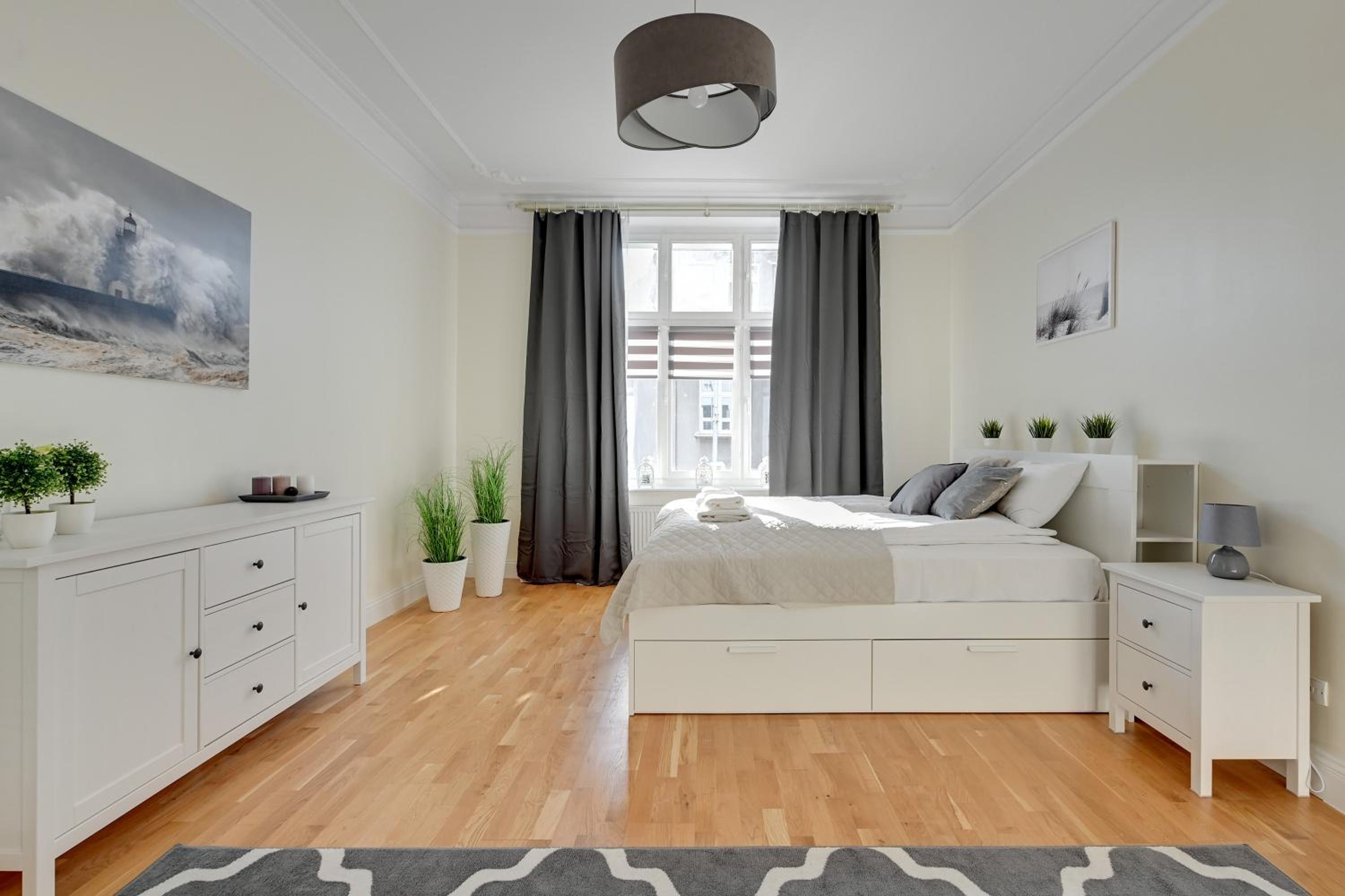 Palermo - Spacious Family Apartment 200 m from Sopot Beach by Lion Apartments
