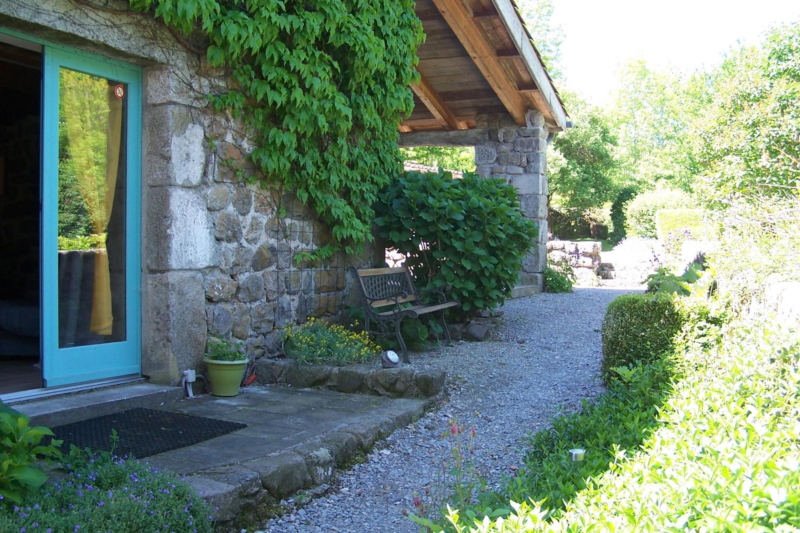 Photo 32
