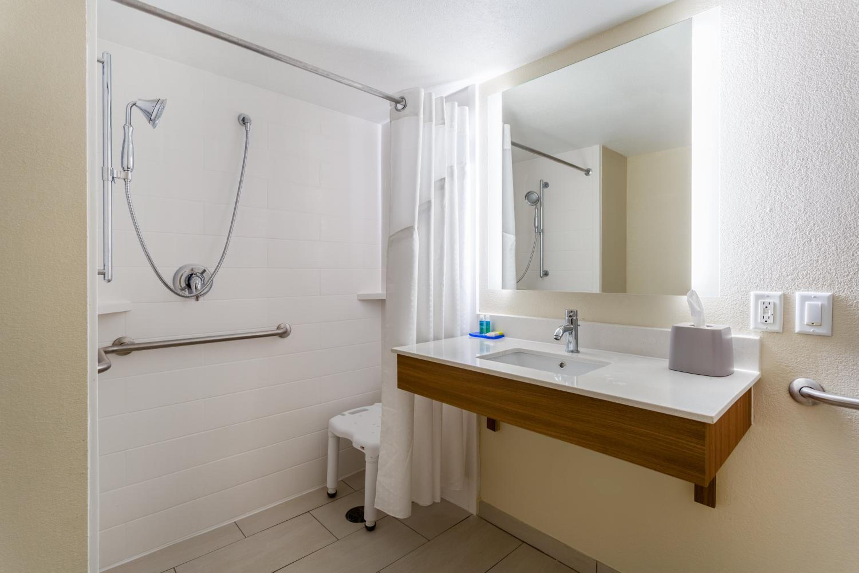 Holiday Inn Express & Suites Cedar Falls - Waterloo by IHG, Foto 10