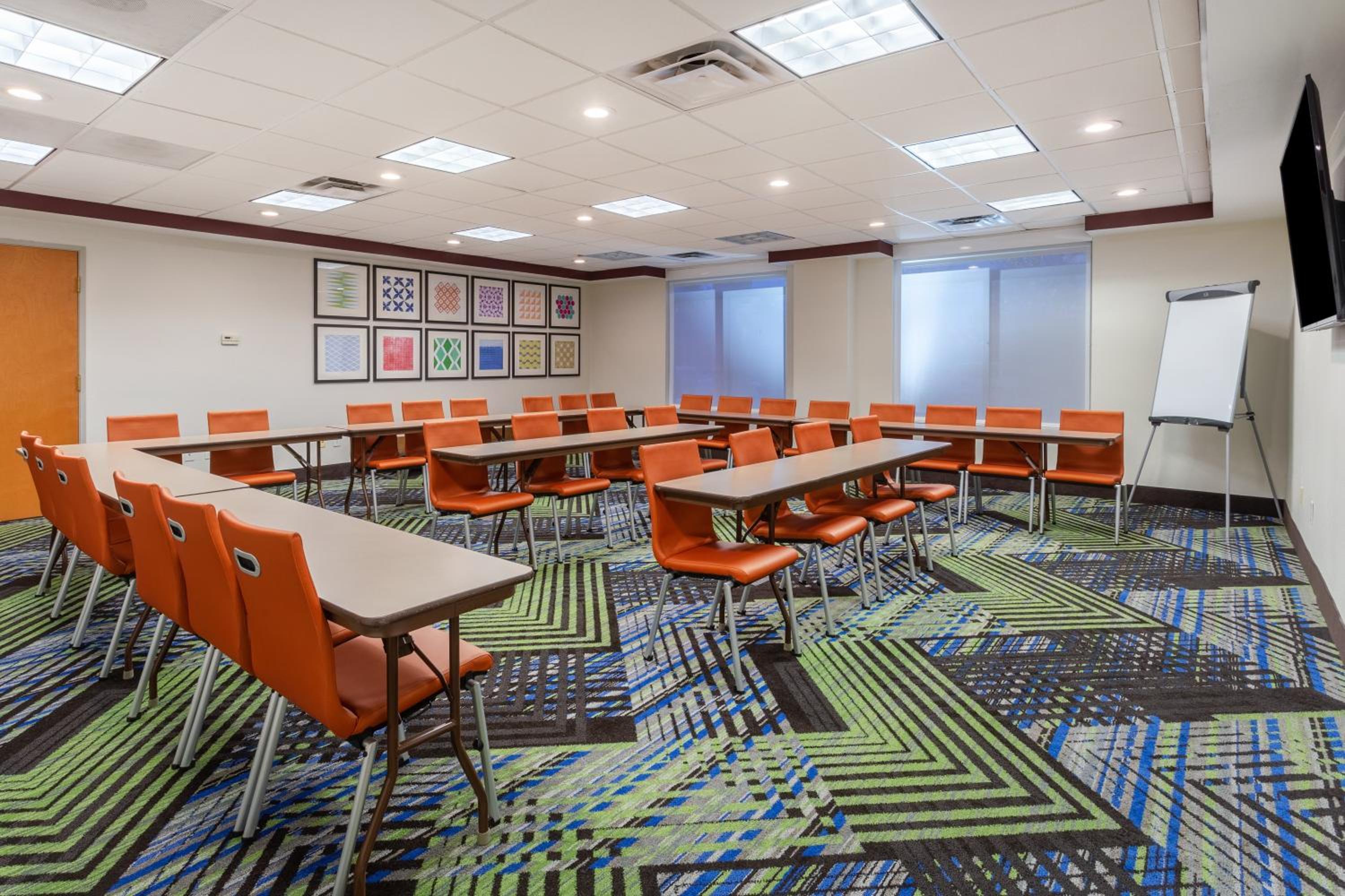 Holiday Inn Express & Suites Cedar Falls - Waterloo by IHG, Foto 15
