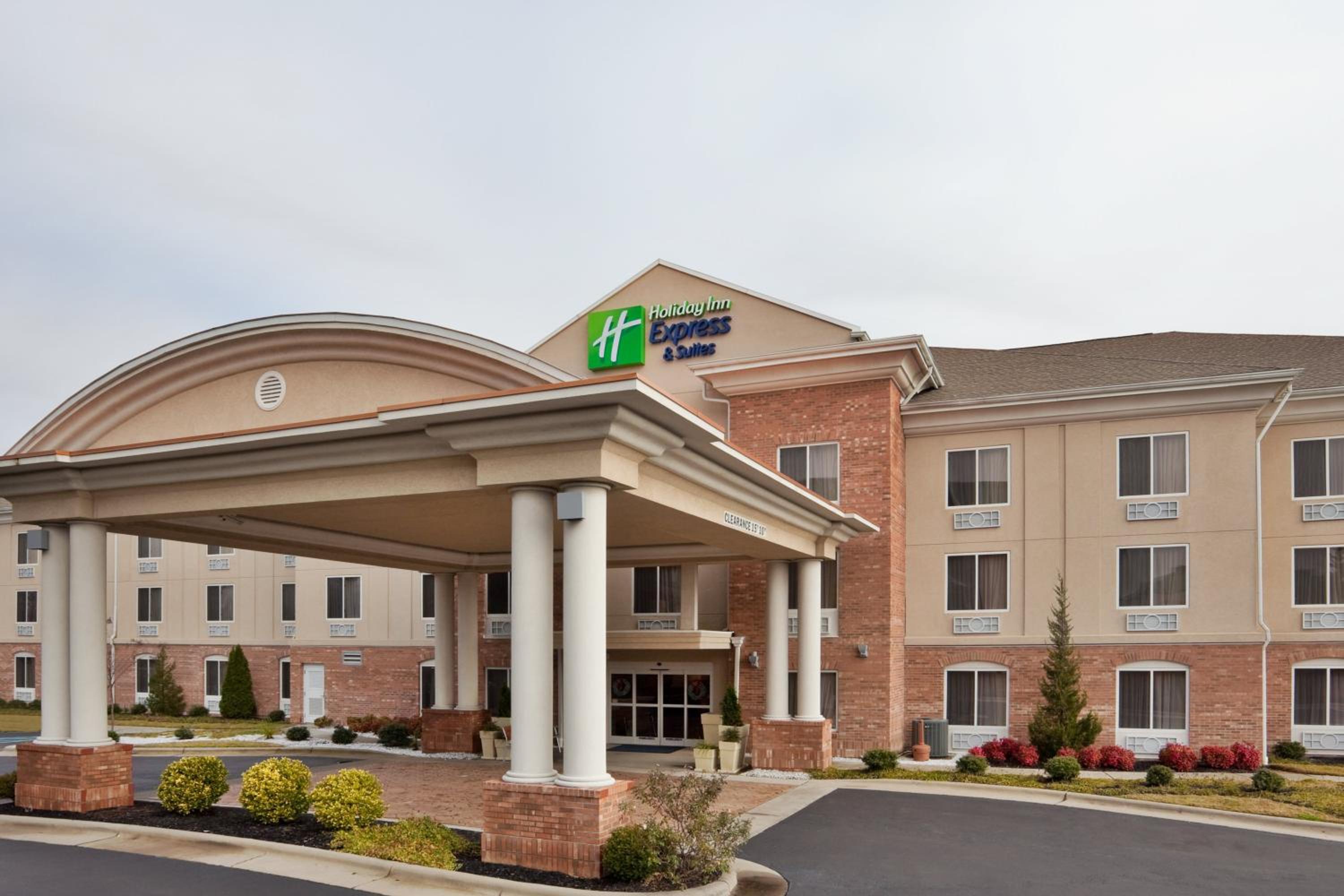Hotel Holiday Inn Express & Suites High Point South By Ihg
