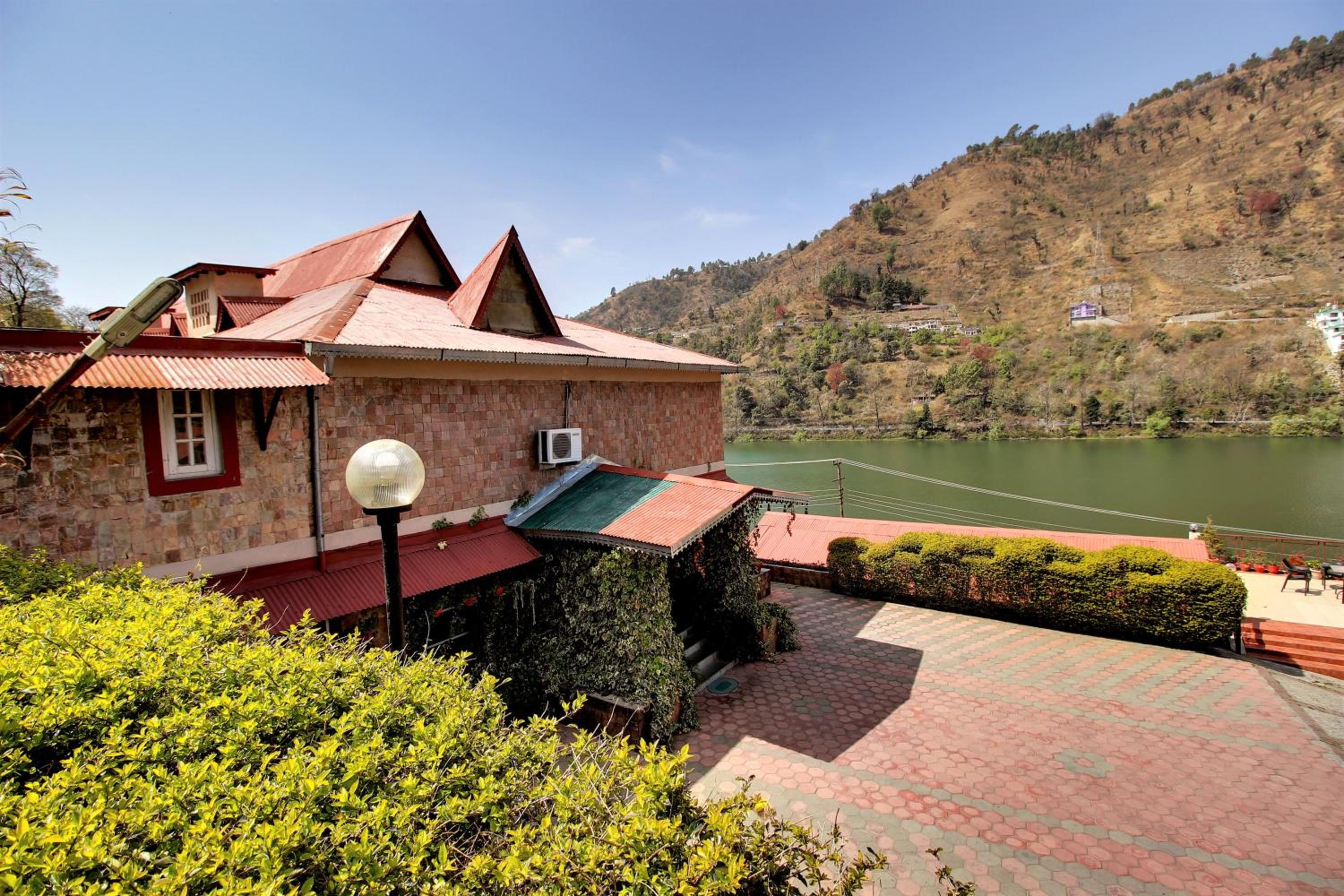 Neelesh Inn - Luxury Lake View Resort with Swimming Pool on Bhimtal Lake