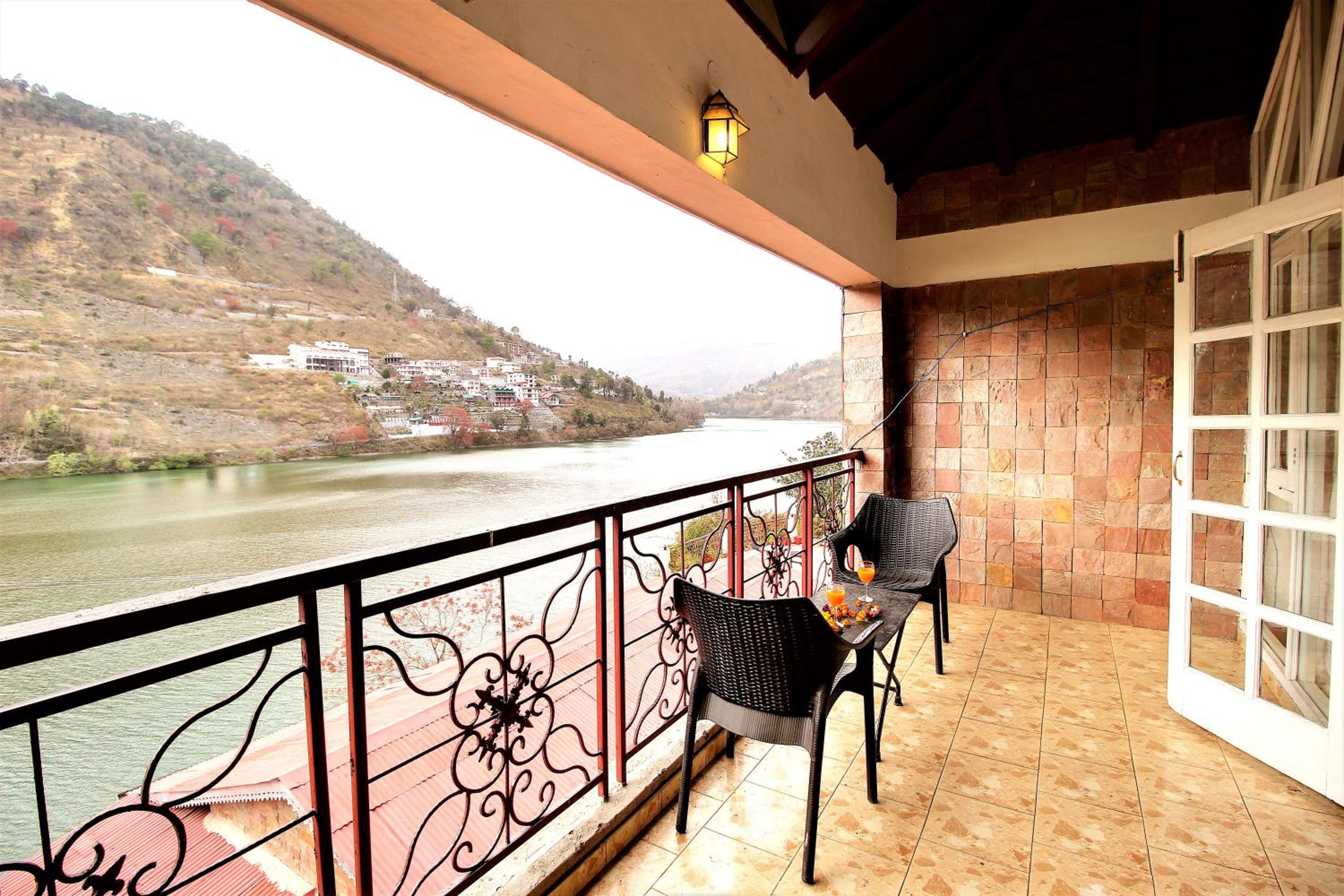 Neelesh Inn - Luxury Lake View Resort with Swimming Pool on Bhimtal Lake