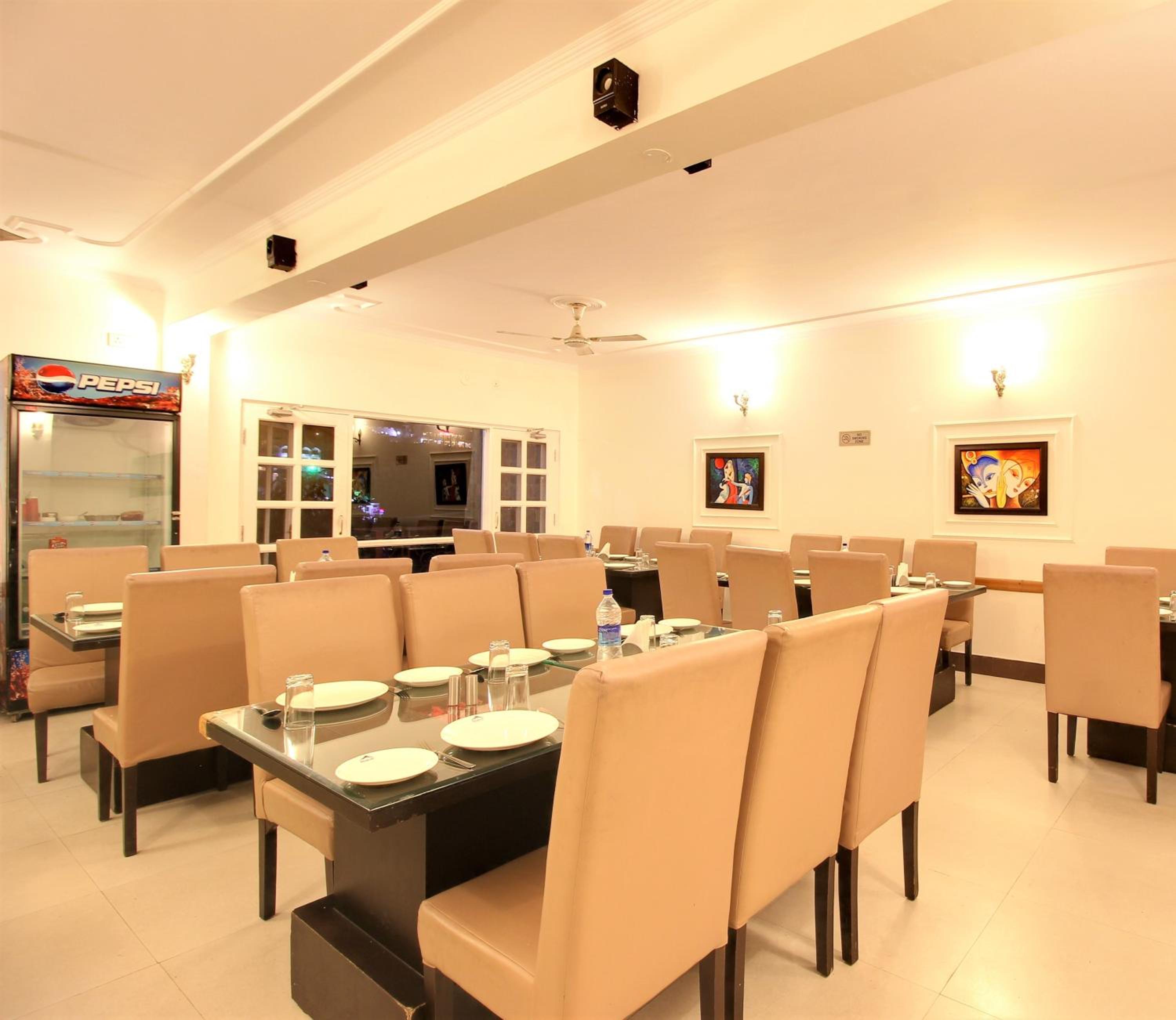 Neelesh Inn - Luxury Lake View Resort with Swimming Pool on Bhimtal Lake