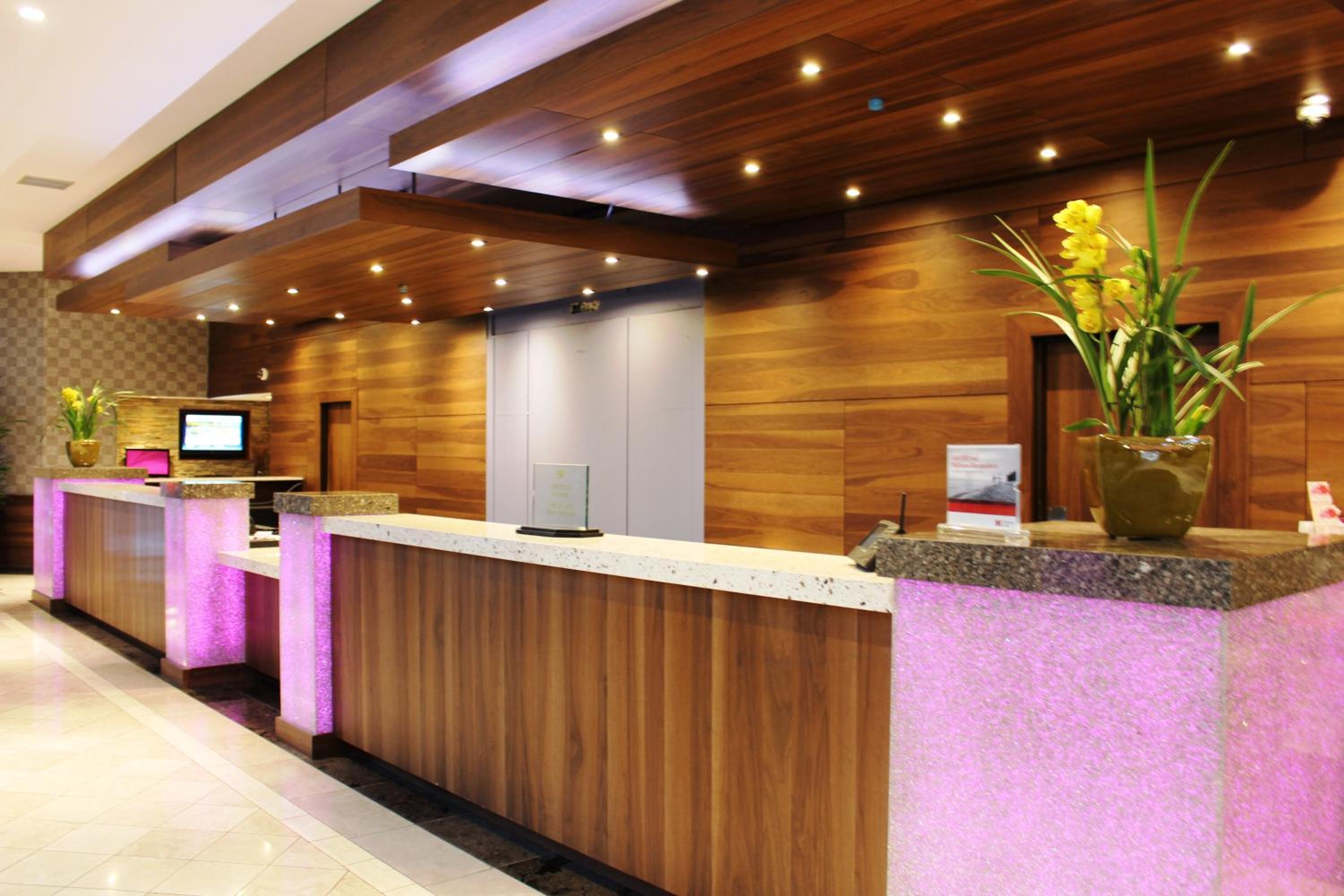 Crowne Plaza Hotel Foster City-San Mateo, an IHG Hotel - Property Image 8