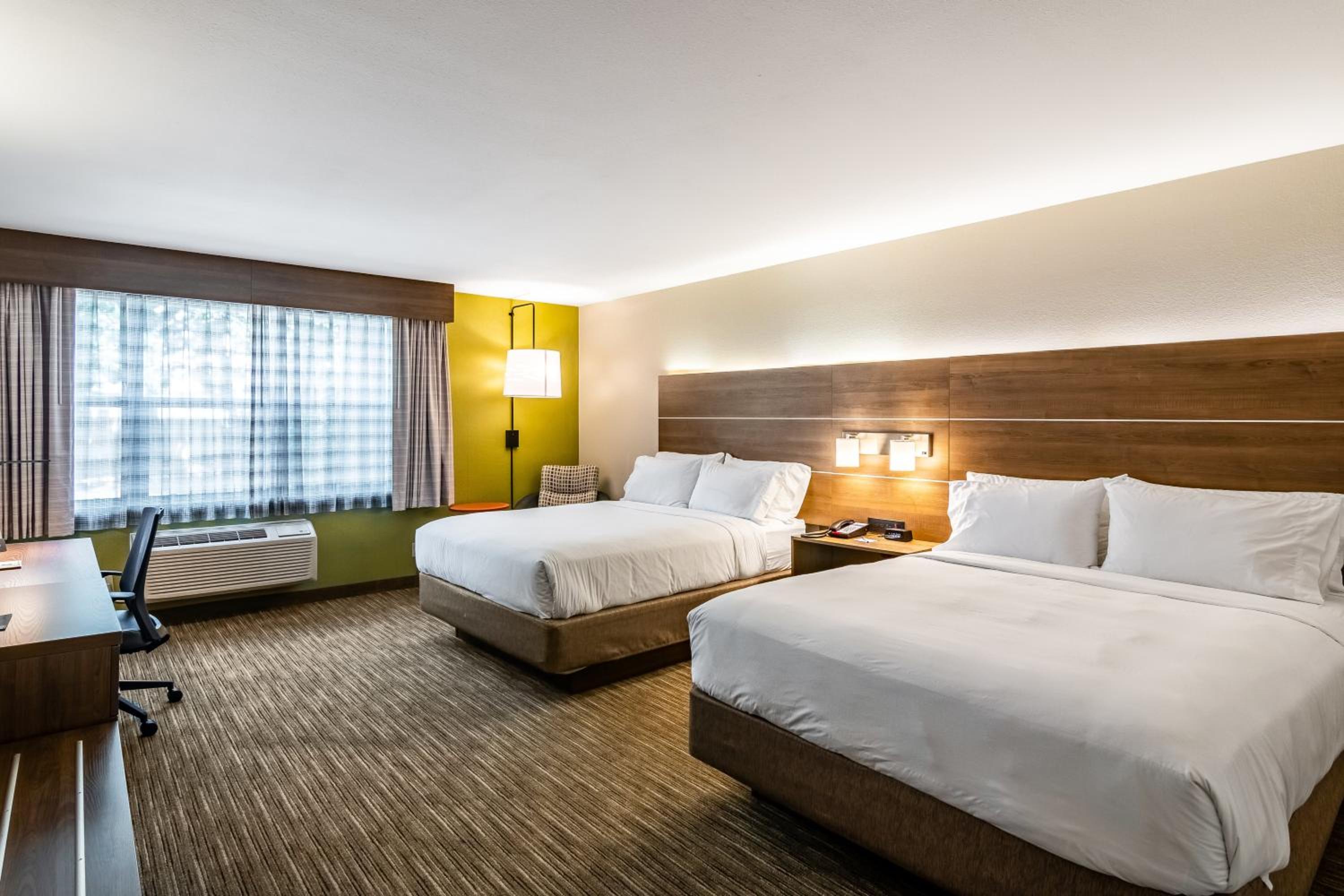 Camarillo Vacations - Holiday Inn Express Suites Camarillo, an IHG Hotel - Property Image 27