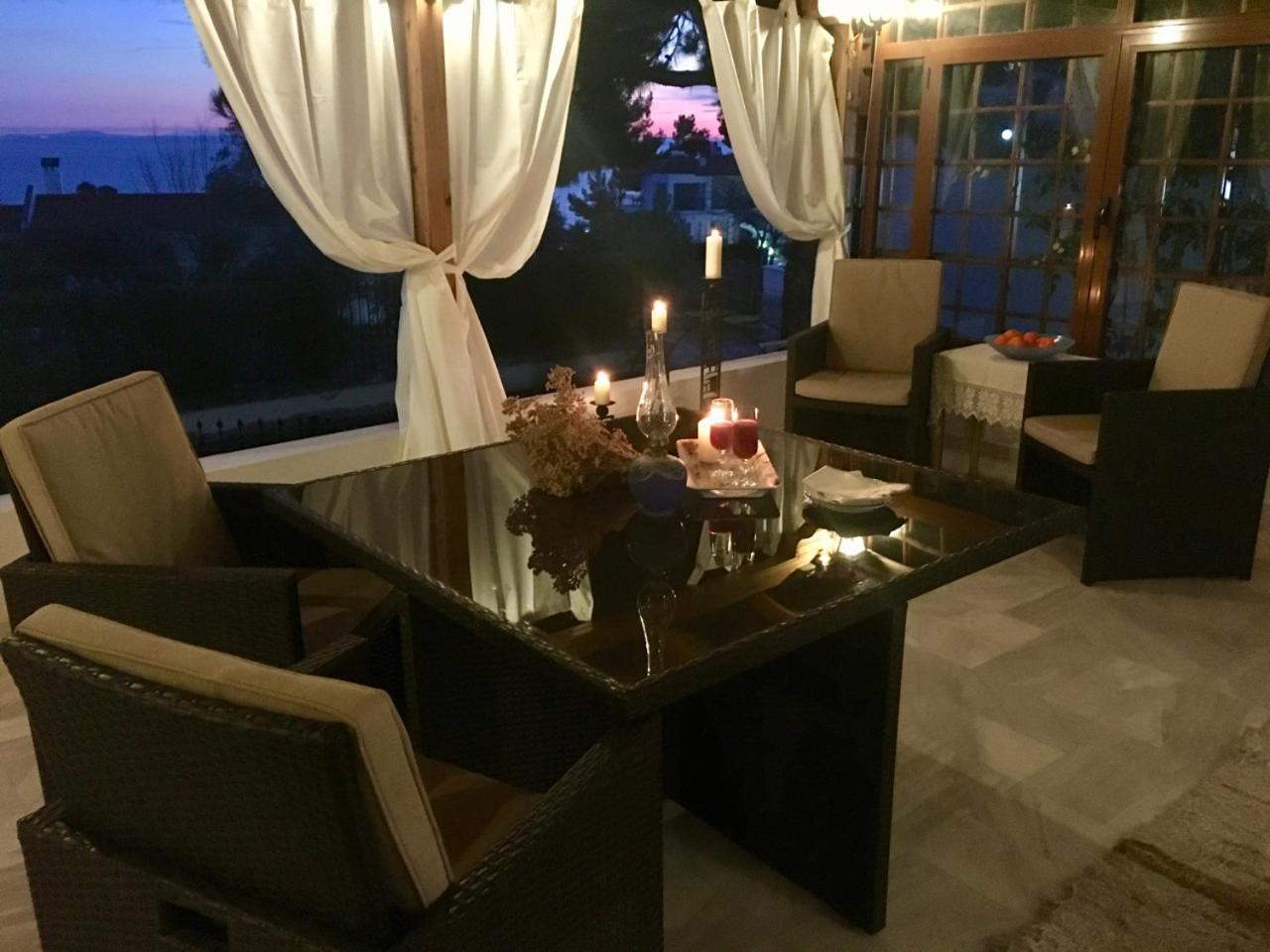 Beautiful beach house view 4