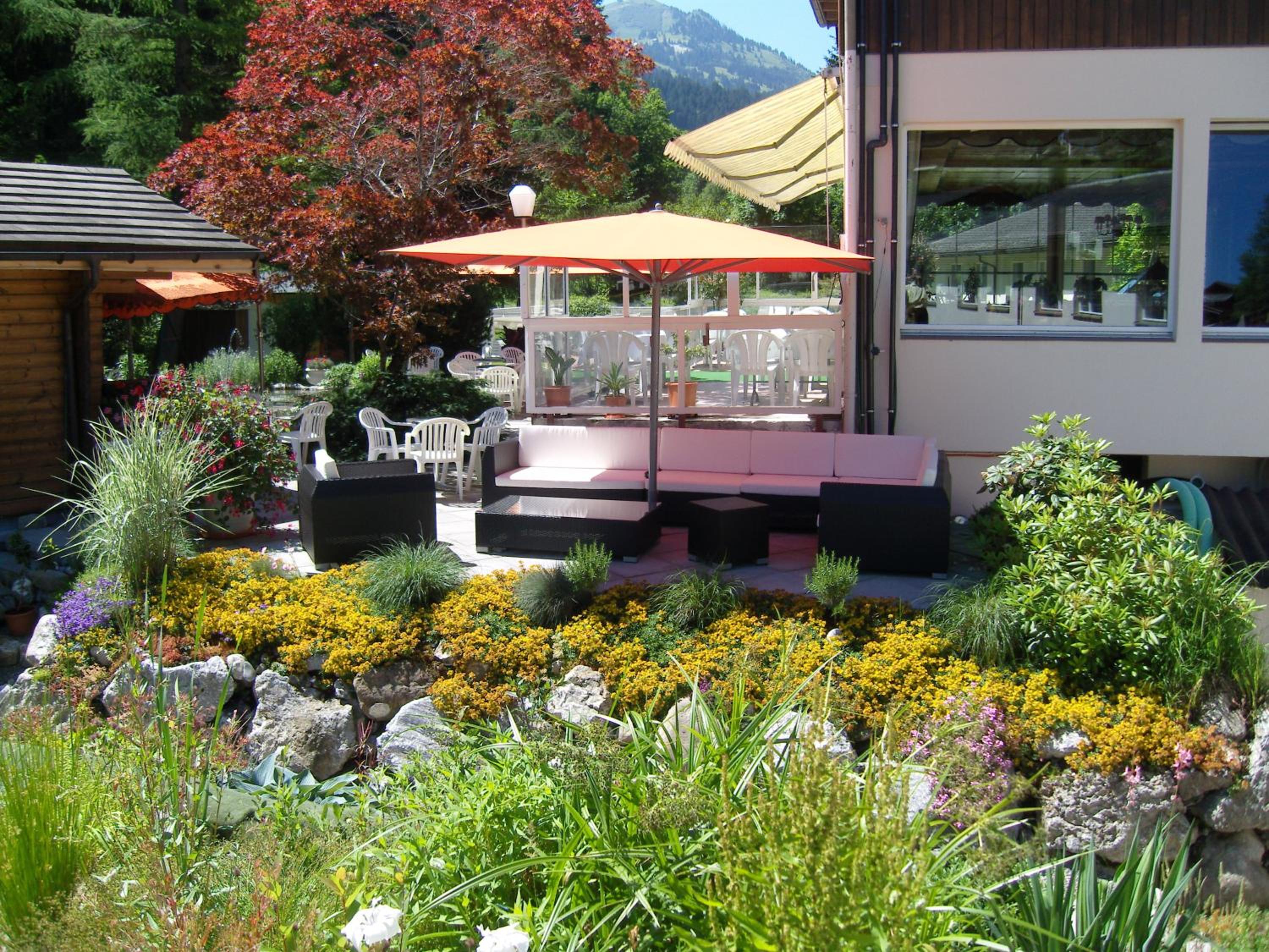 Vista Resort Hostel