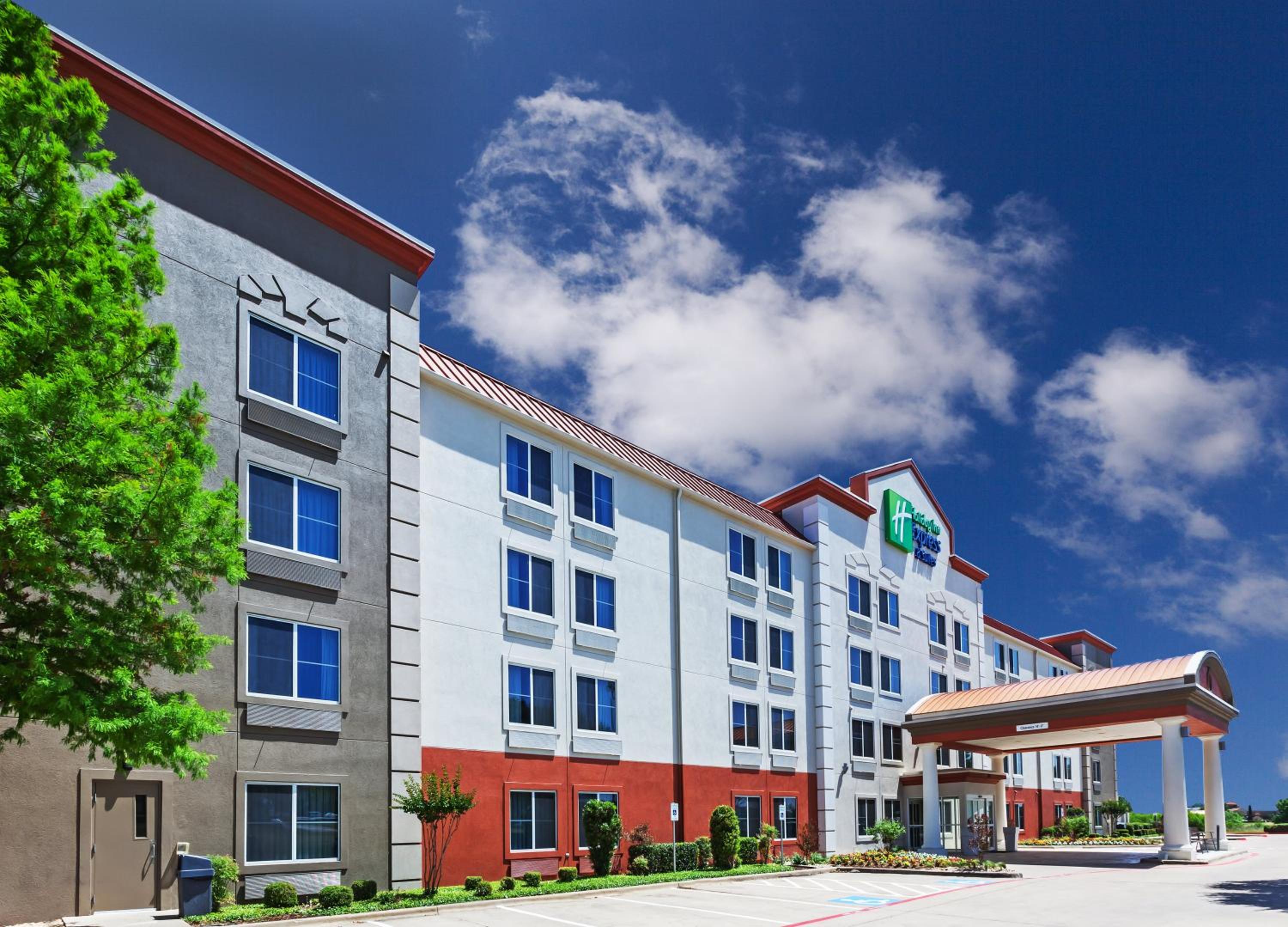 Hotel Holiday Inn Express & Suites Dallas Lewisville By Ihg