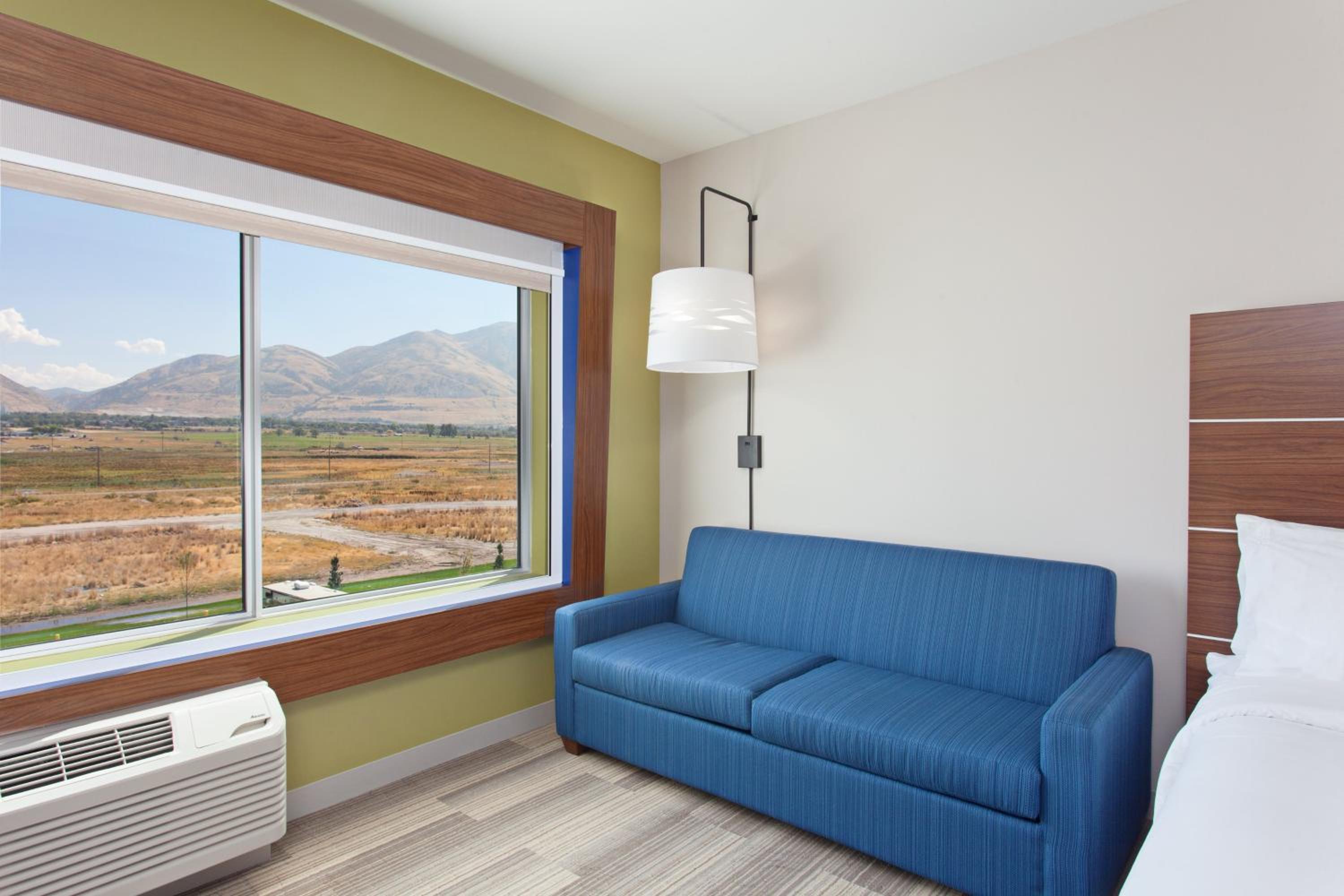 Holiday Inn Express Suites - Brigham City - North Utah, an IHG Hotel - Property Image 2
