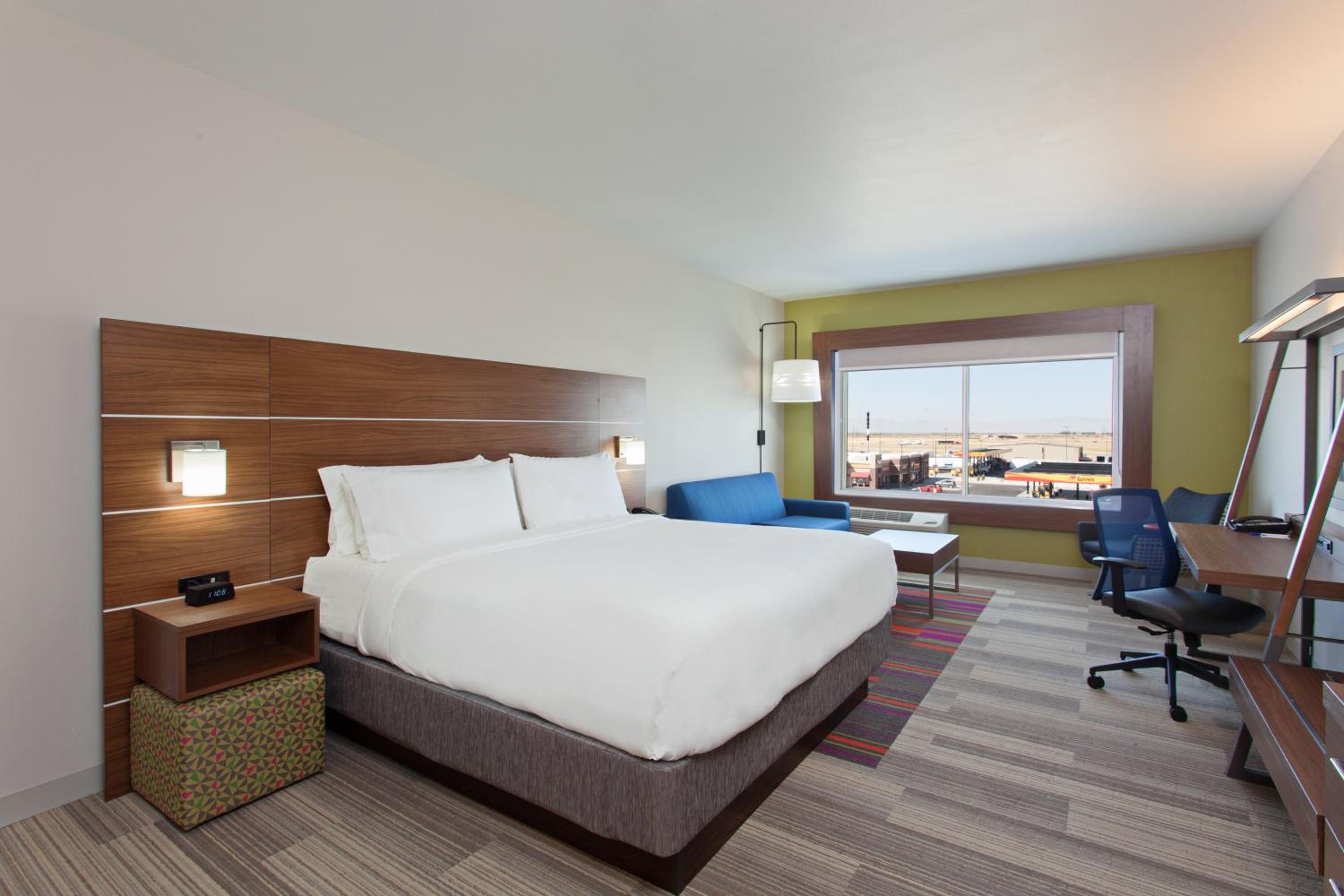 Holiday Inn Express Suites - Brigham City - North Utah, an IHG Hotel - Property Image 7