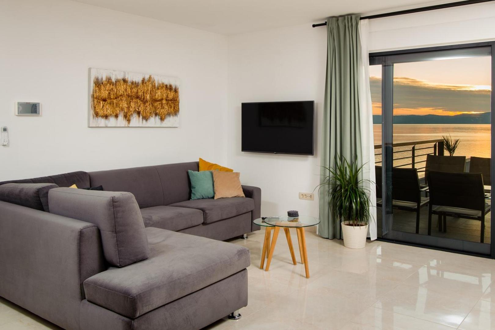 Villa Leona a luxury villa near Makarska, heated pool view 4