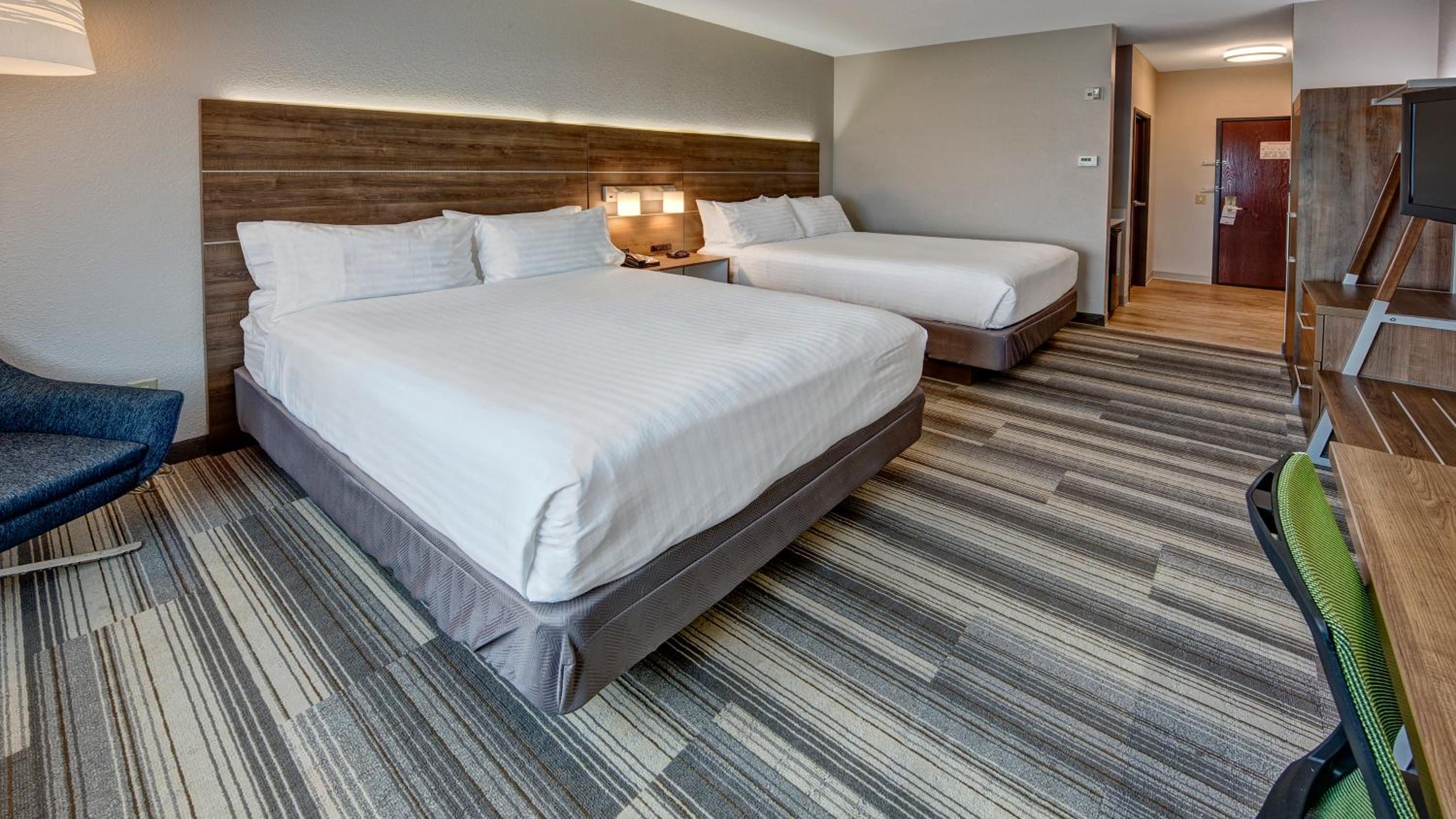 Corsicana Vacations - Holiday Inn Express Hotel and Suites Corsicana I-45, an IHG Hotel - Property Image 28
