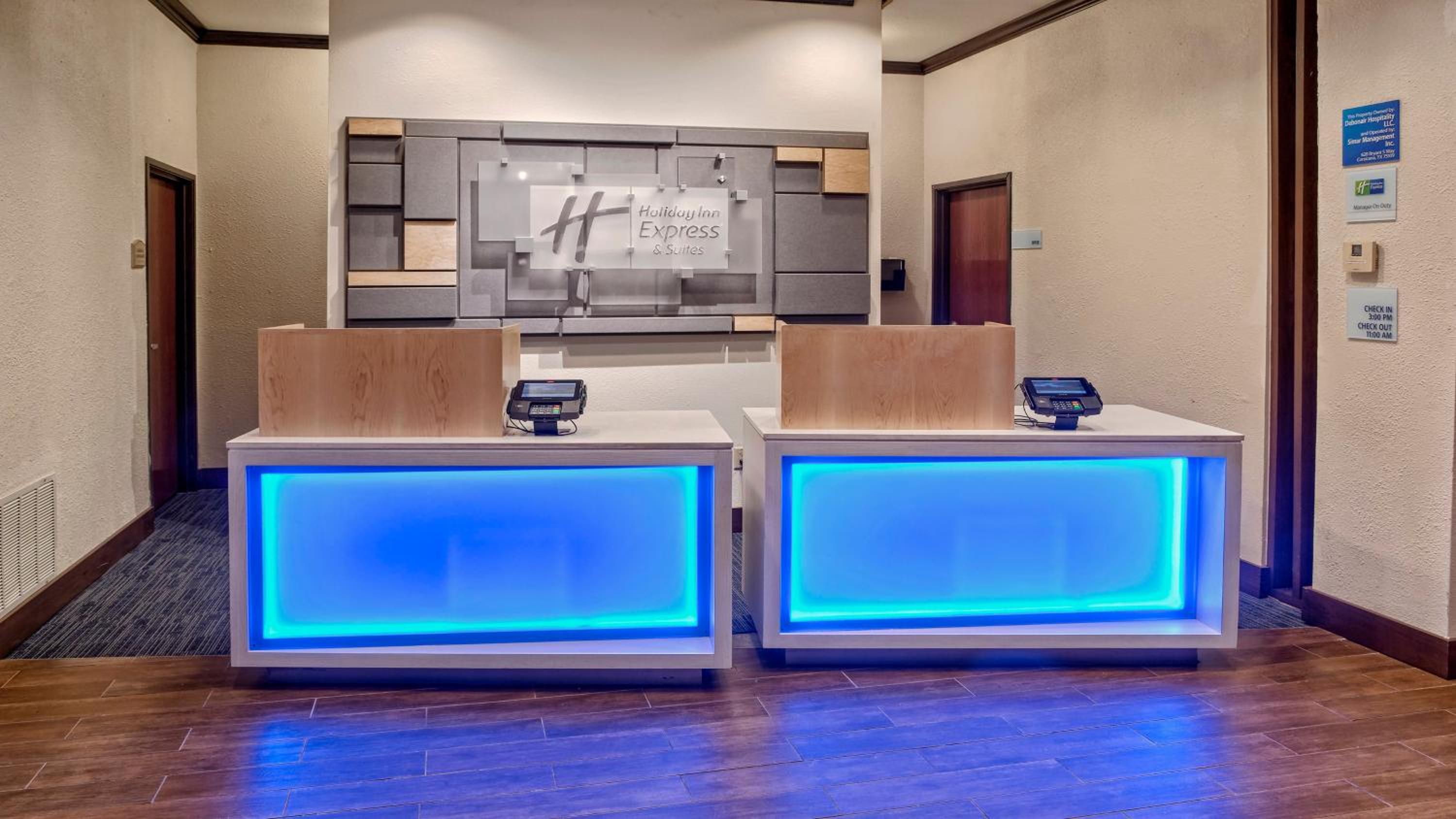 Corsicana Vacations - Holiday Inn Express Hotel and Suites Corsicana I-45, an IHG Hotel - Property Image 9