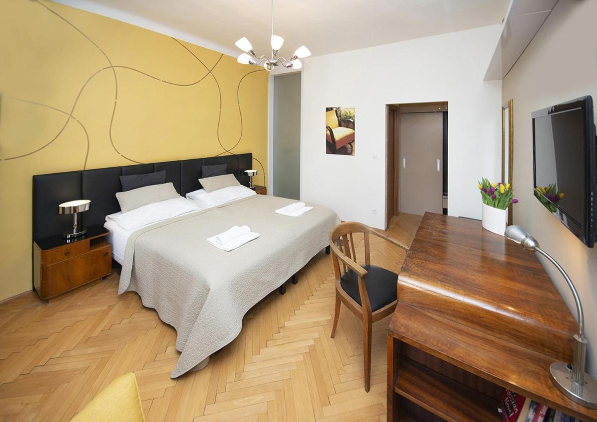 Bed&Breakfast & Apartment Klafé