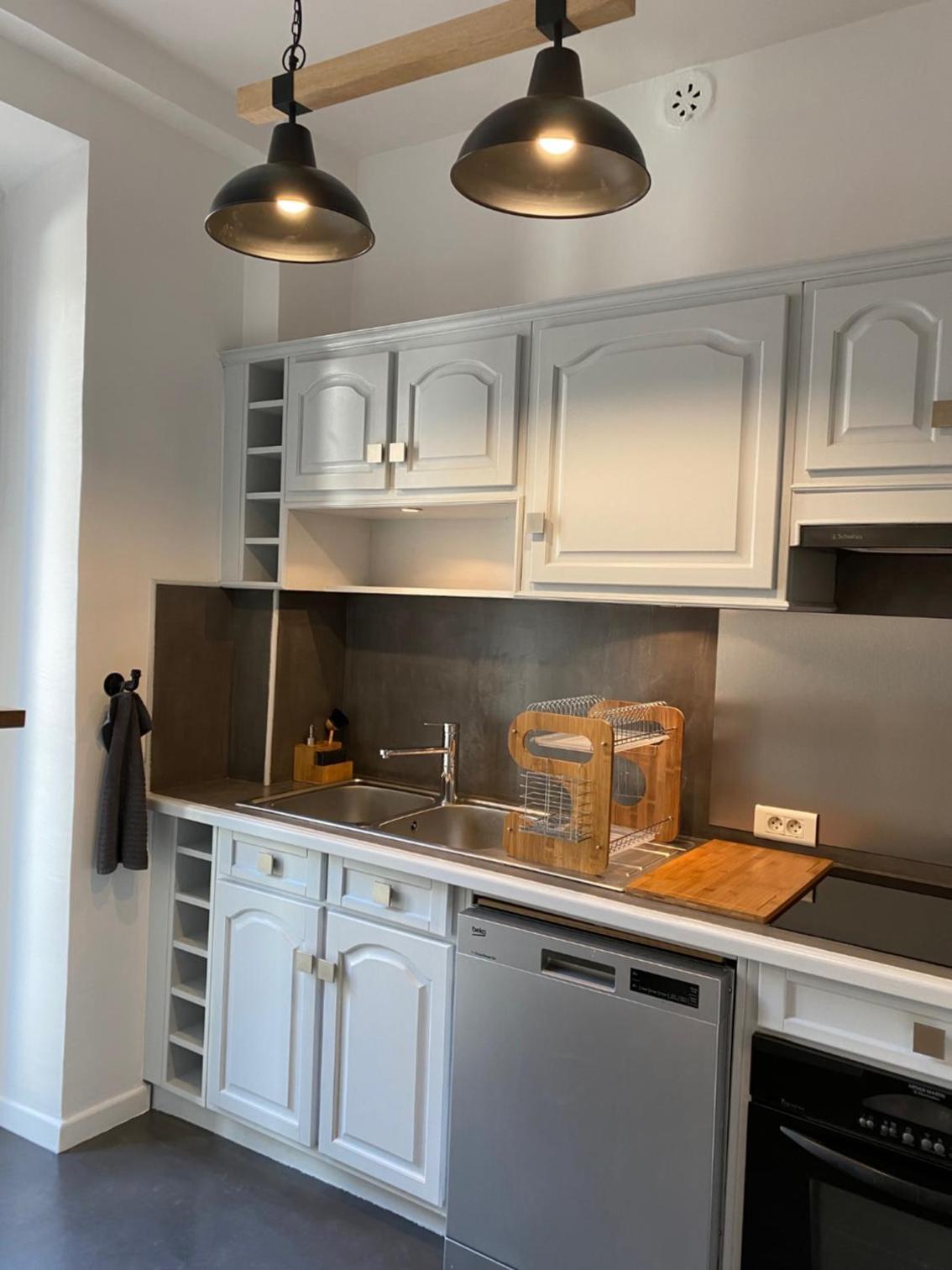 Chic and Cosy apartment close to the port and Garibaldi photo 5