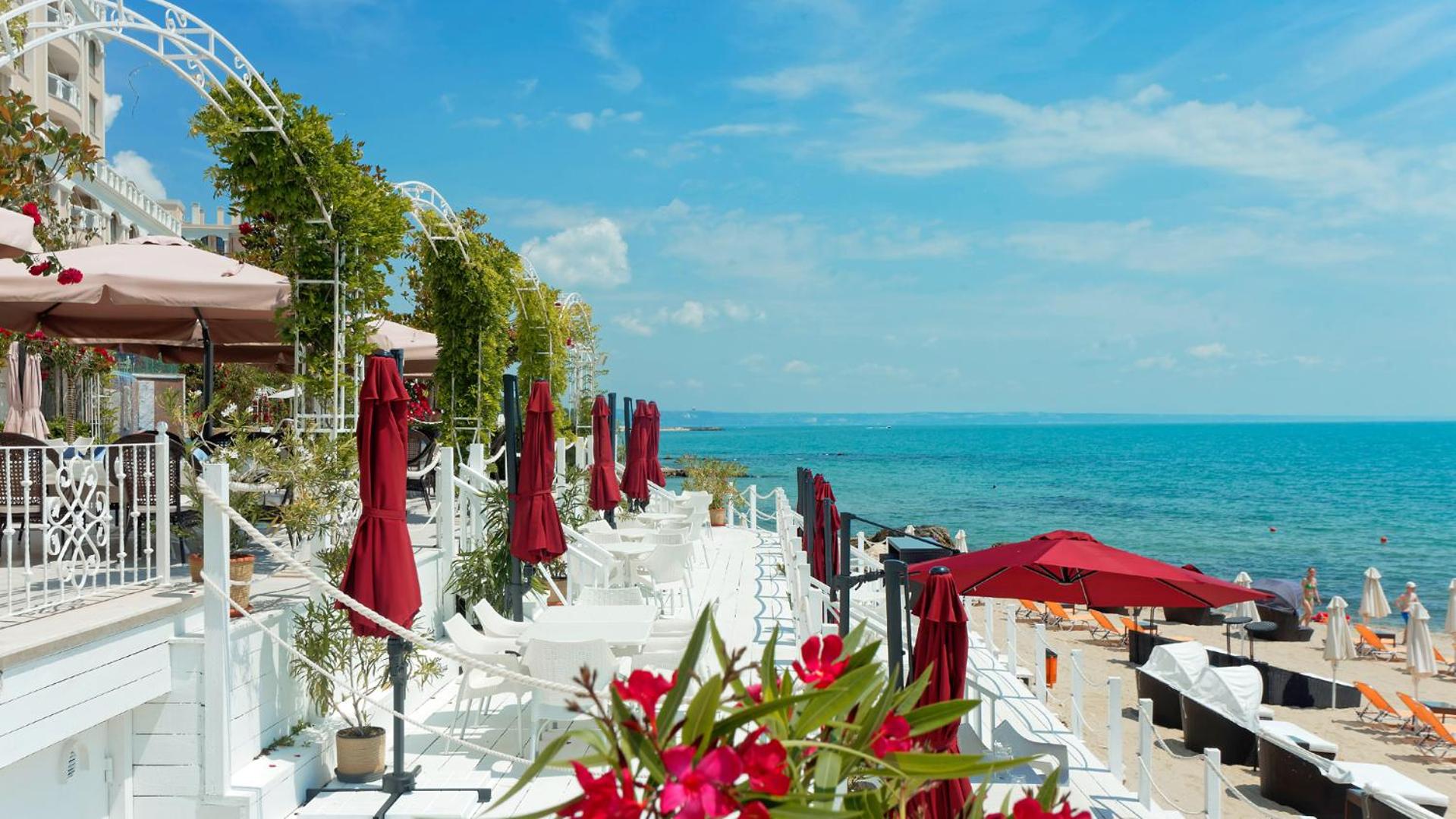 La Mer Penthouse