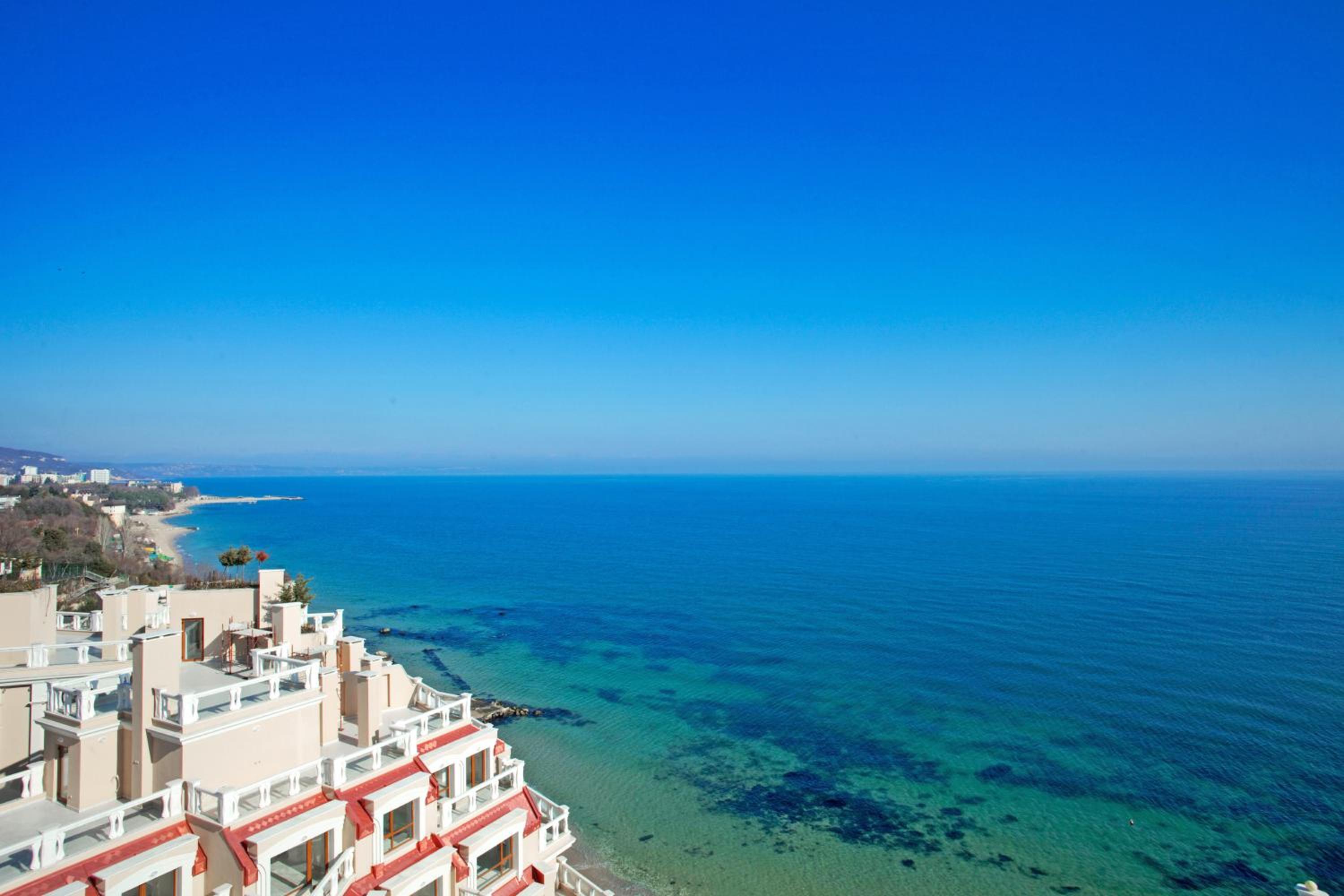 La Mer Penthouse
