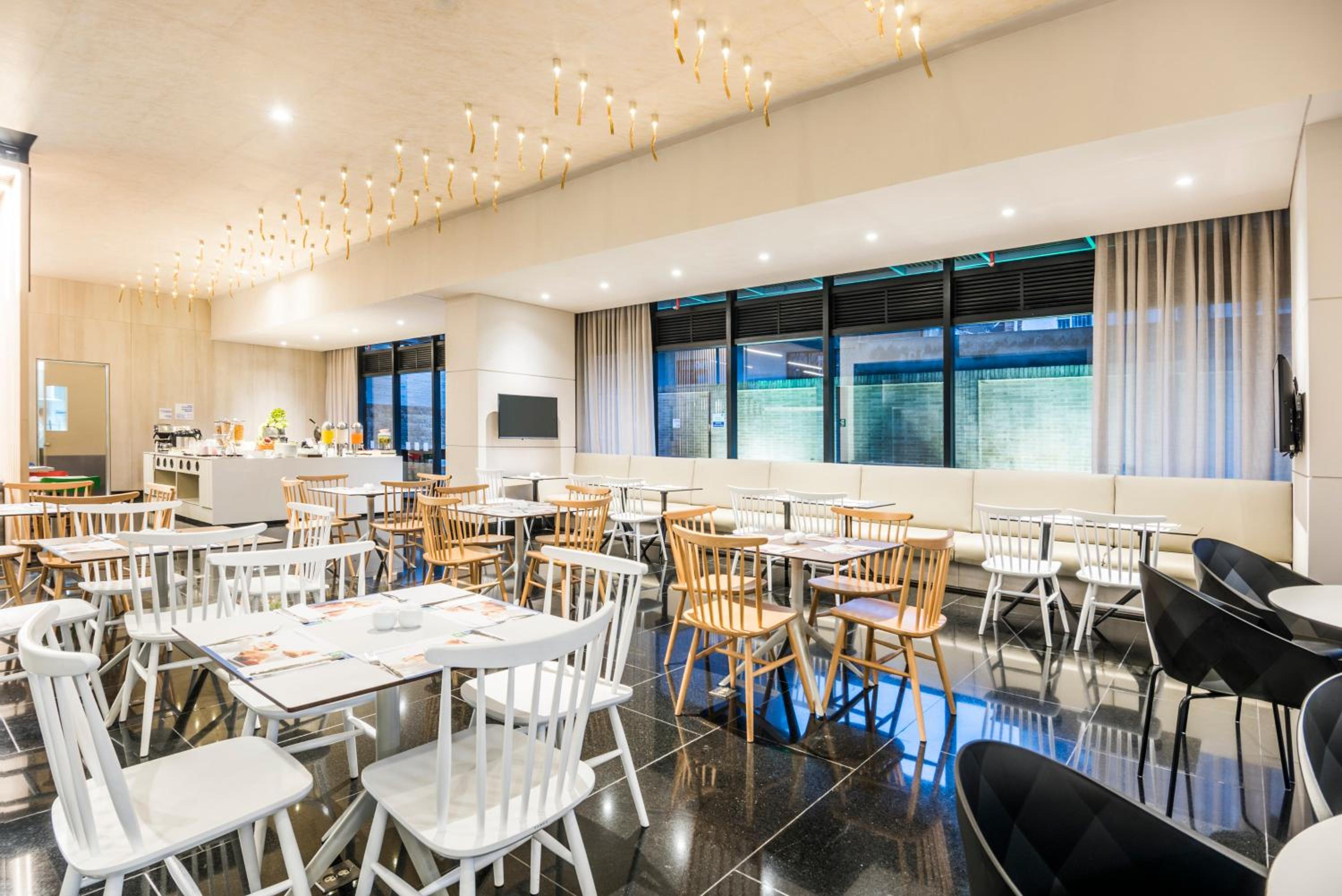 Holiday Inn Express & Suites Bogota Zona G By IHG
