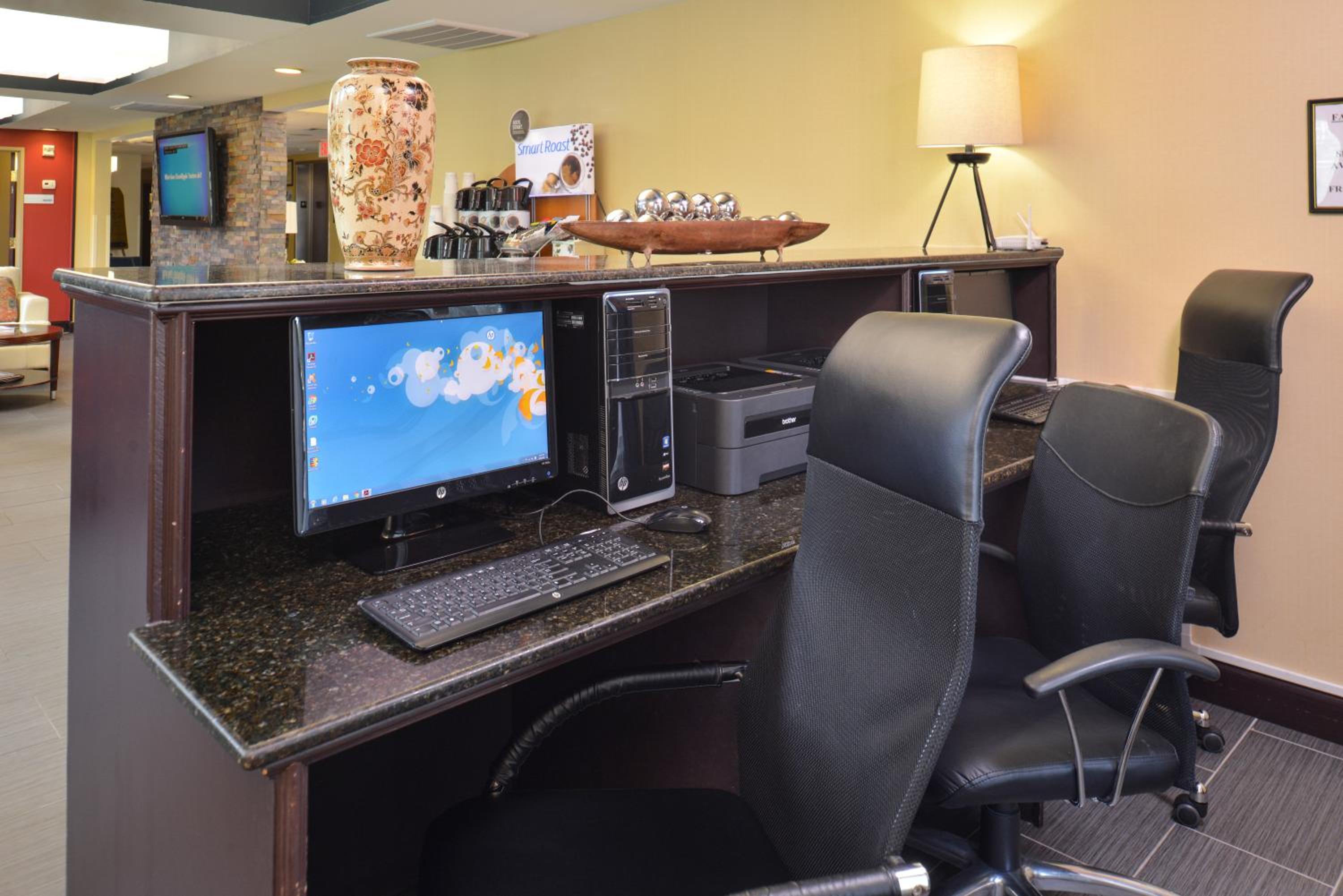 Holiday Inn Express Suites Austin SW - Sunset Valley, and IHG Hotel - Property Image 49