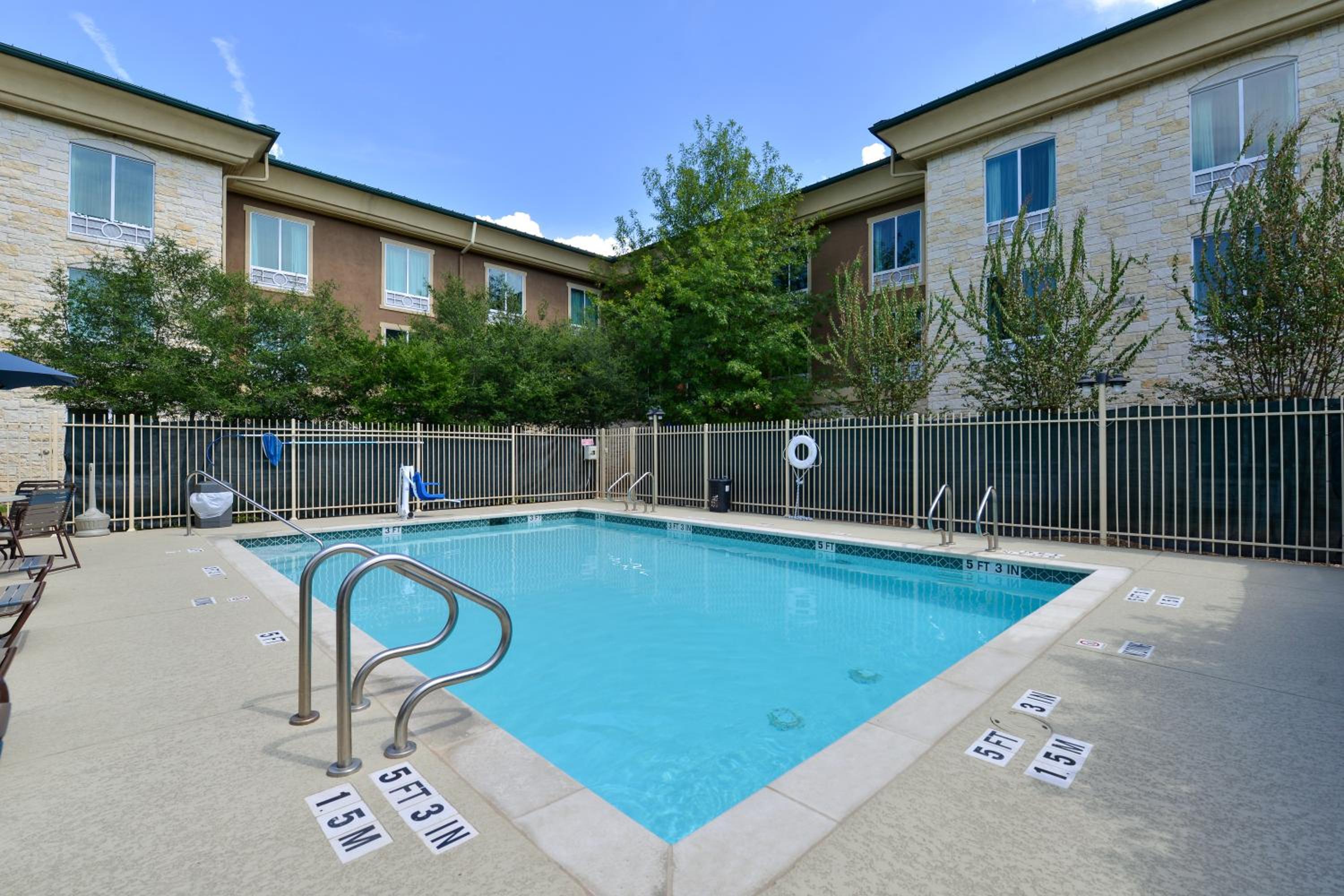 Holiday Inn Express Suites Austin SW - Sunset Valley, and IHG Hotel - Property Image 57