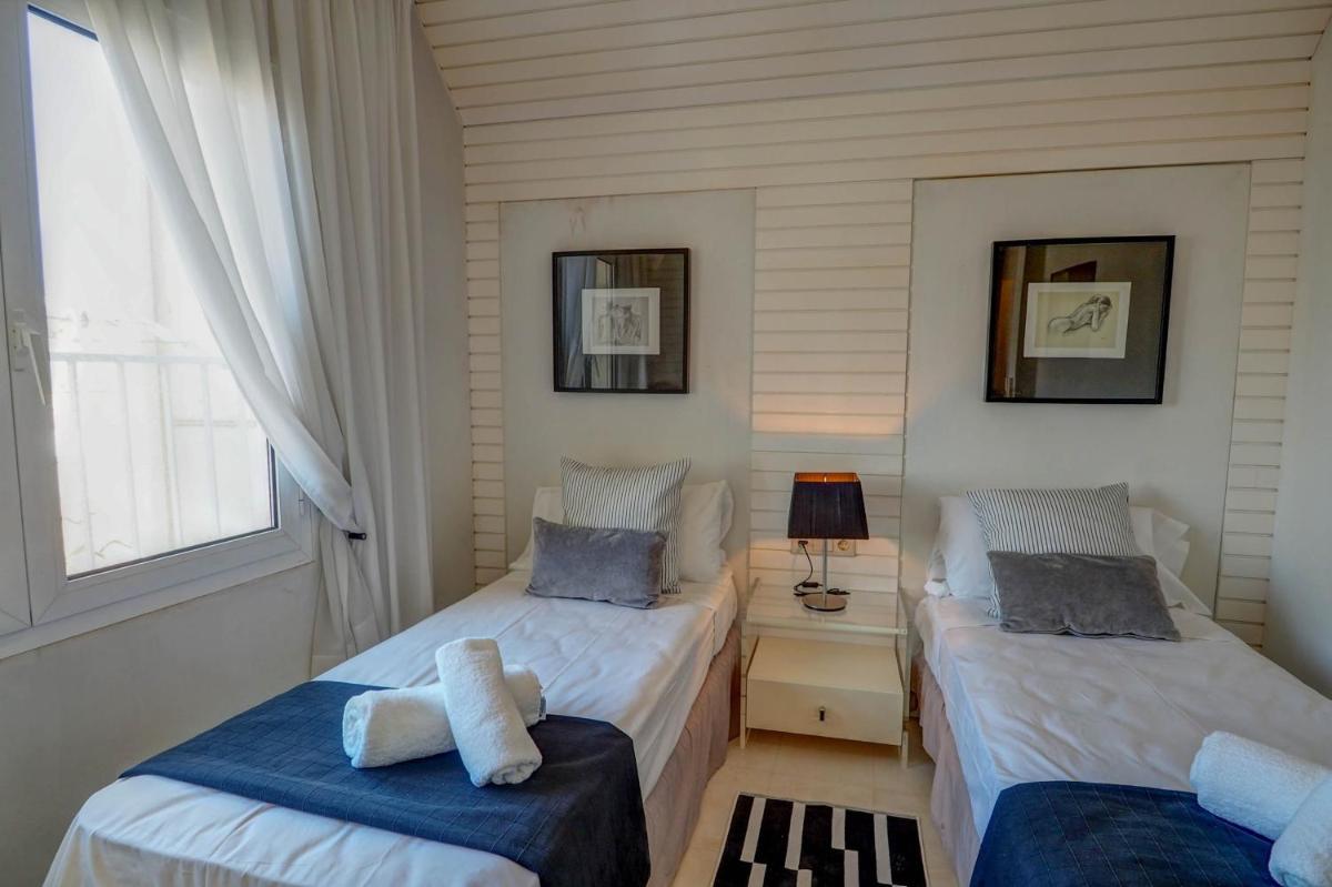 La Gioia 2 by Hello Homes Sitges view 4