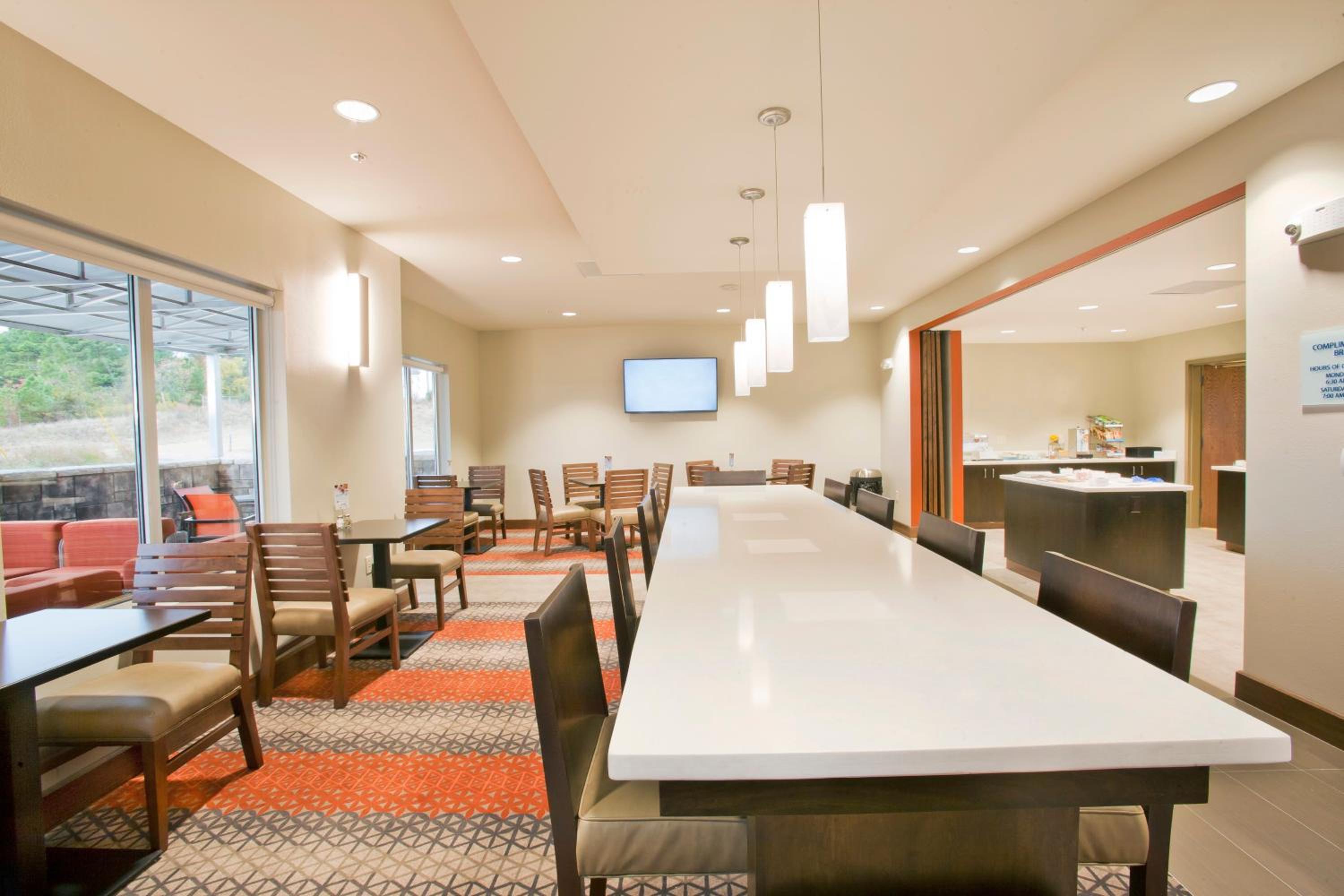 Holiday Inn Express Hotel & Suites Hot Springs by IHG