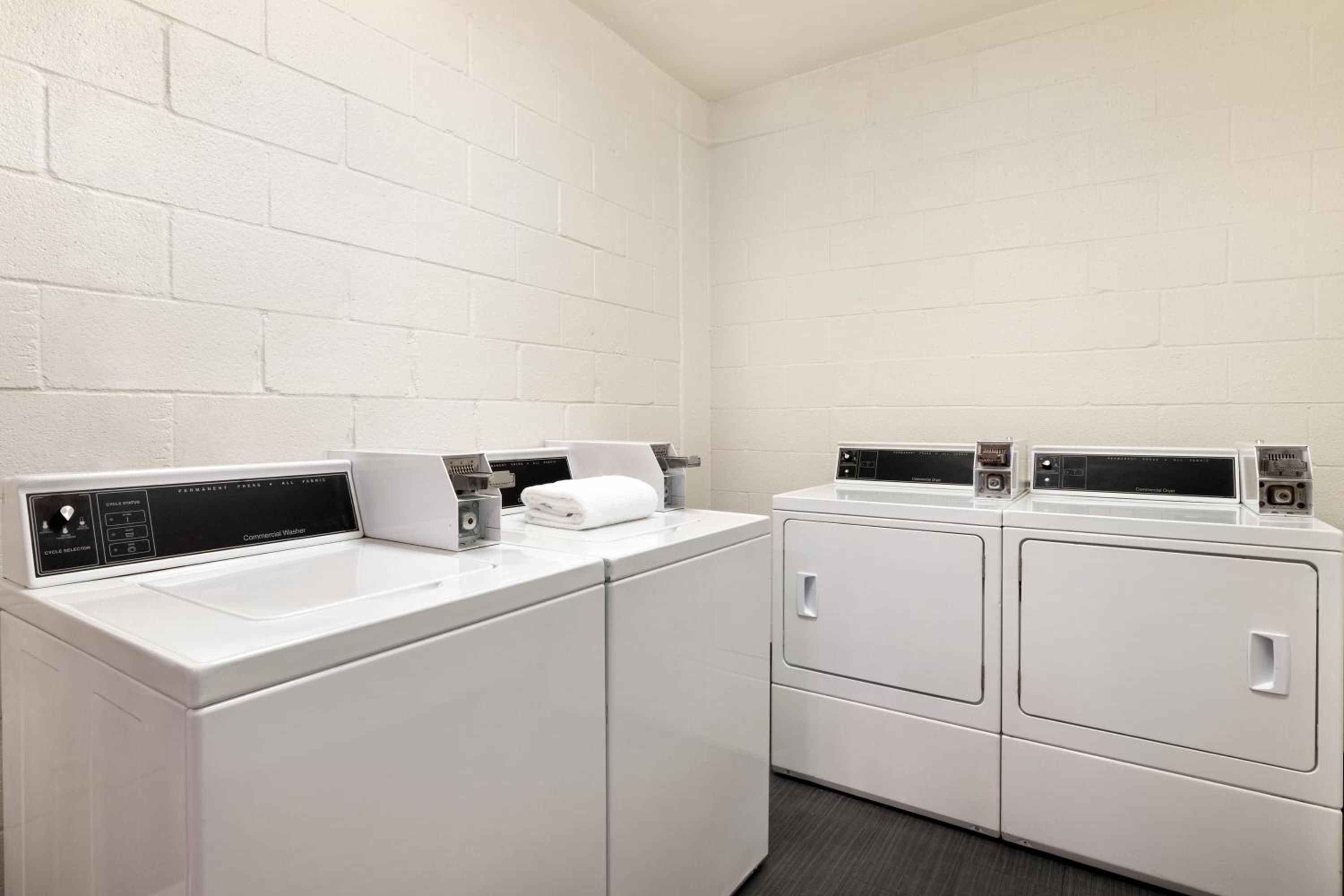 Holiday Inn Houston Intercontinental Airport, an IHG Hotel - Property Image 23