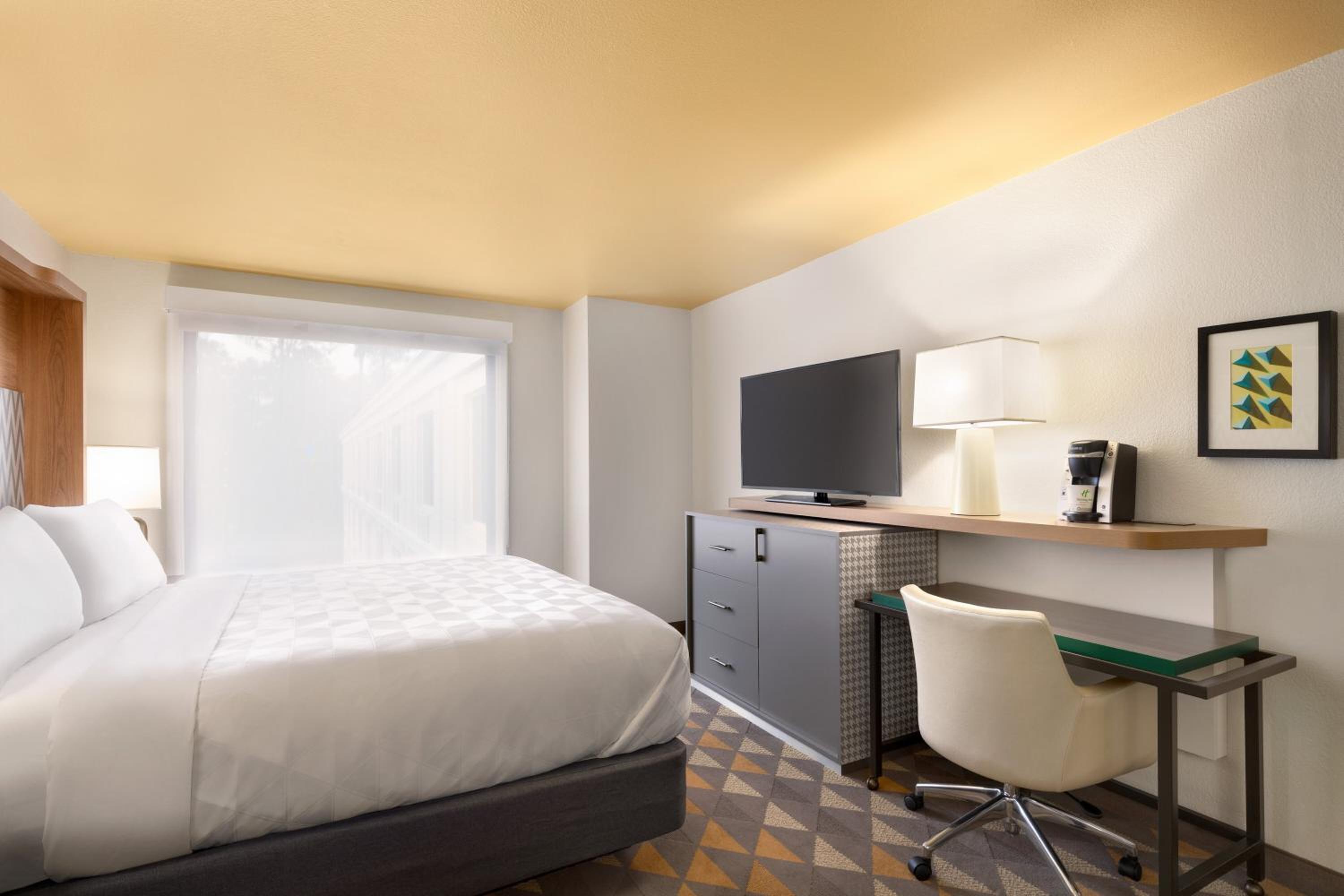 Holiday Inn Houston Intercontinental Airport, an IHG Hotel - Property Image 4