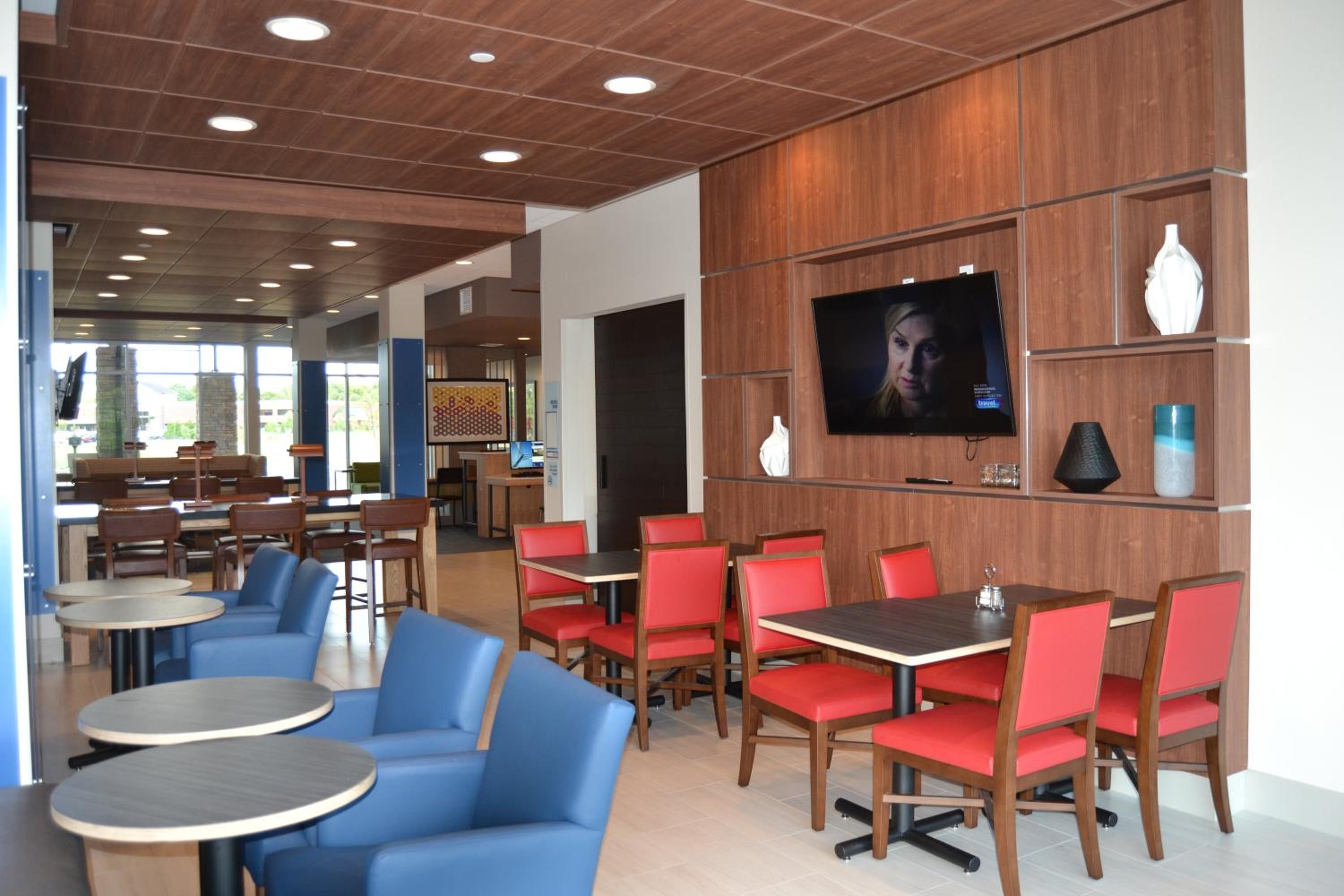 Holiday Inn Express Suites Goodlettsville N - Nashville, an IHG Hotel - Property Image 23