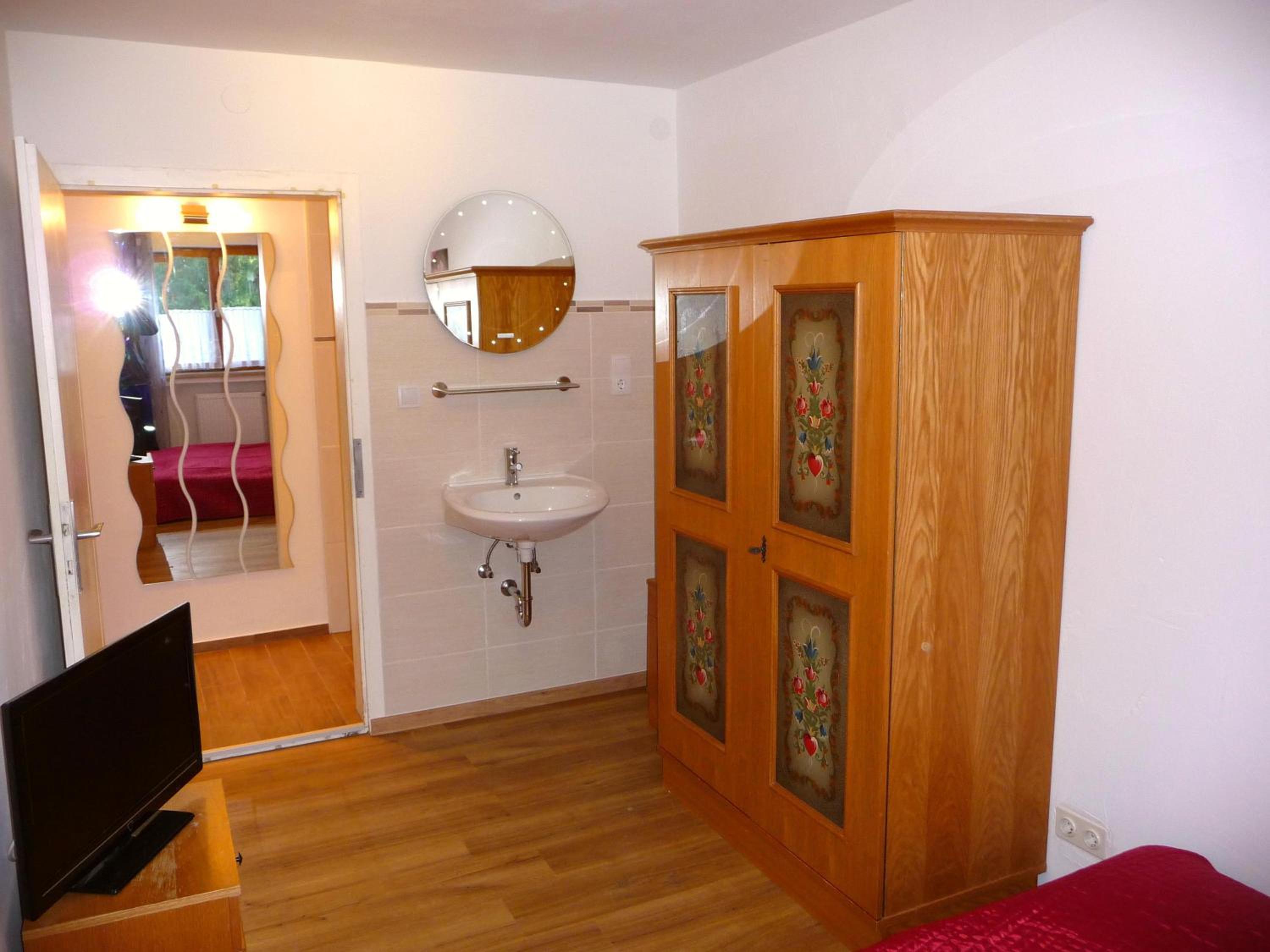 Photo 46