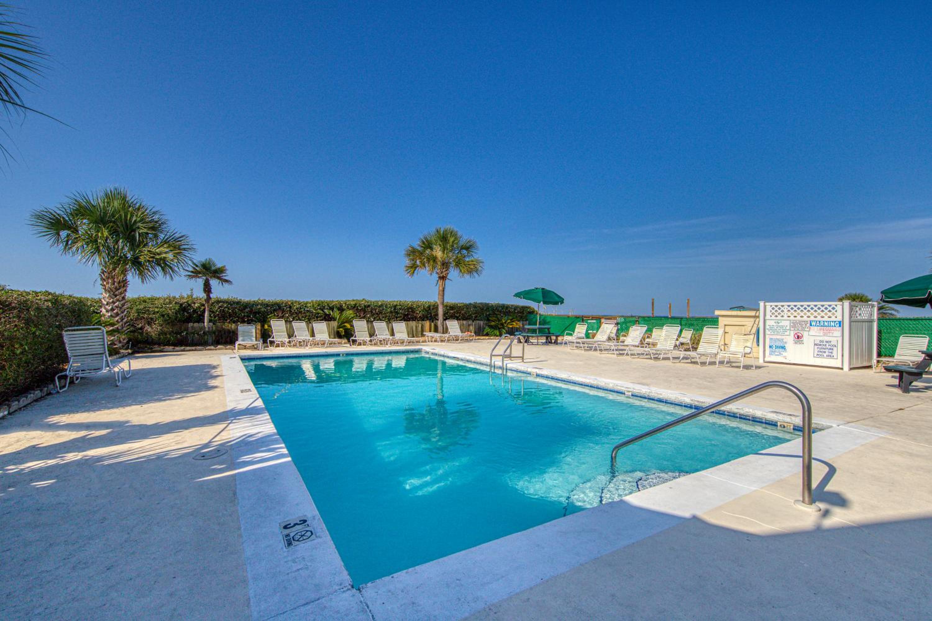 Plantation East 2205