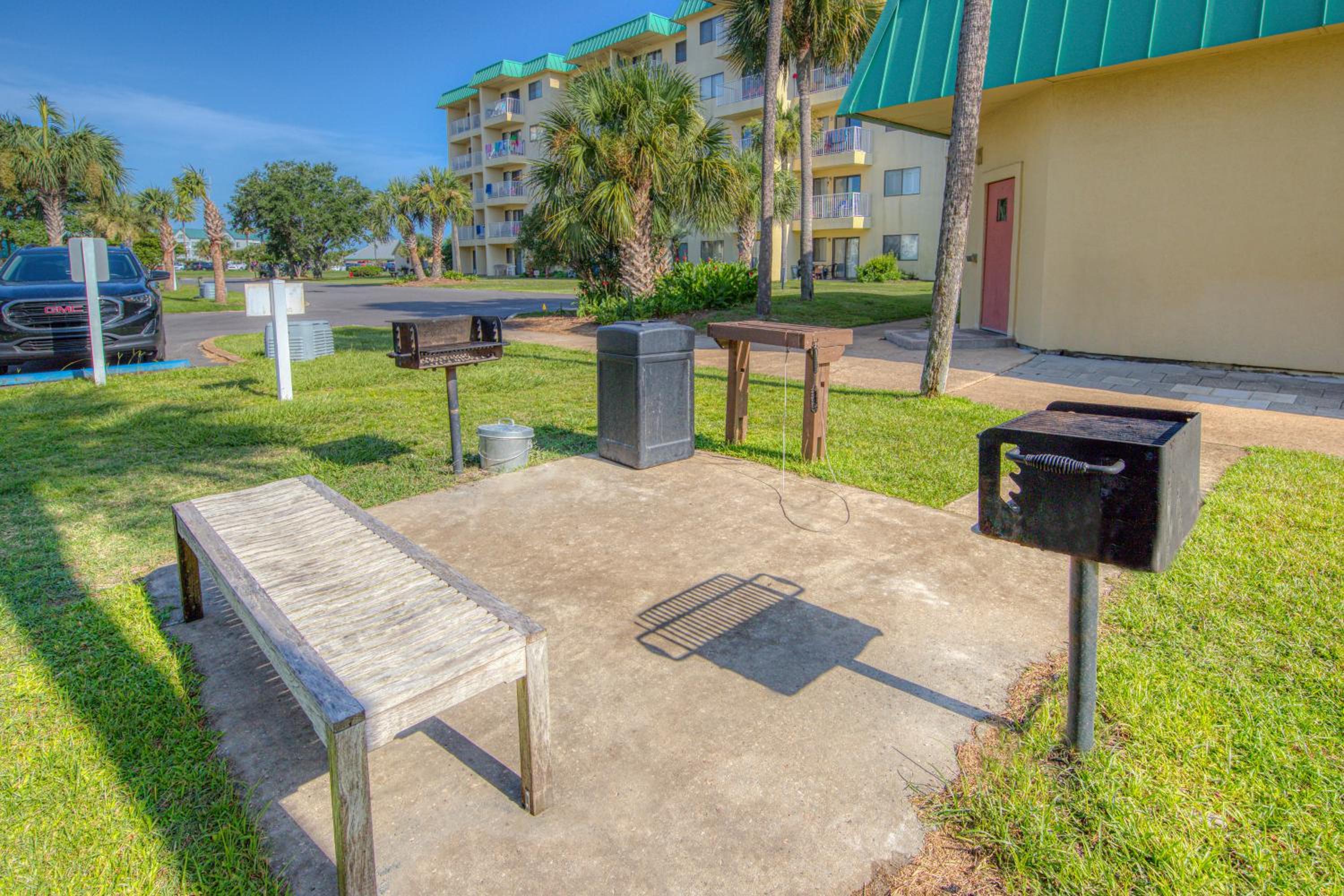 Plantation East 2205