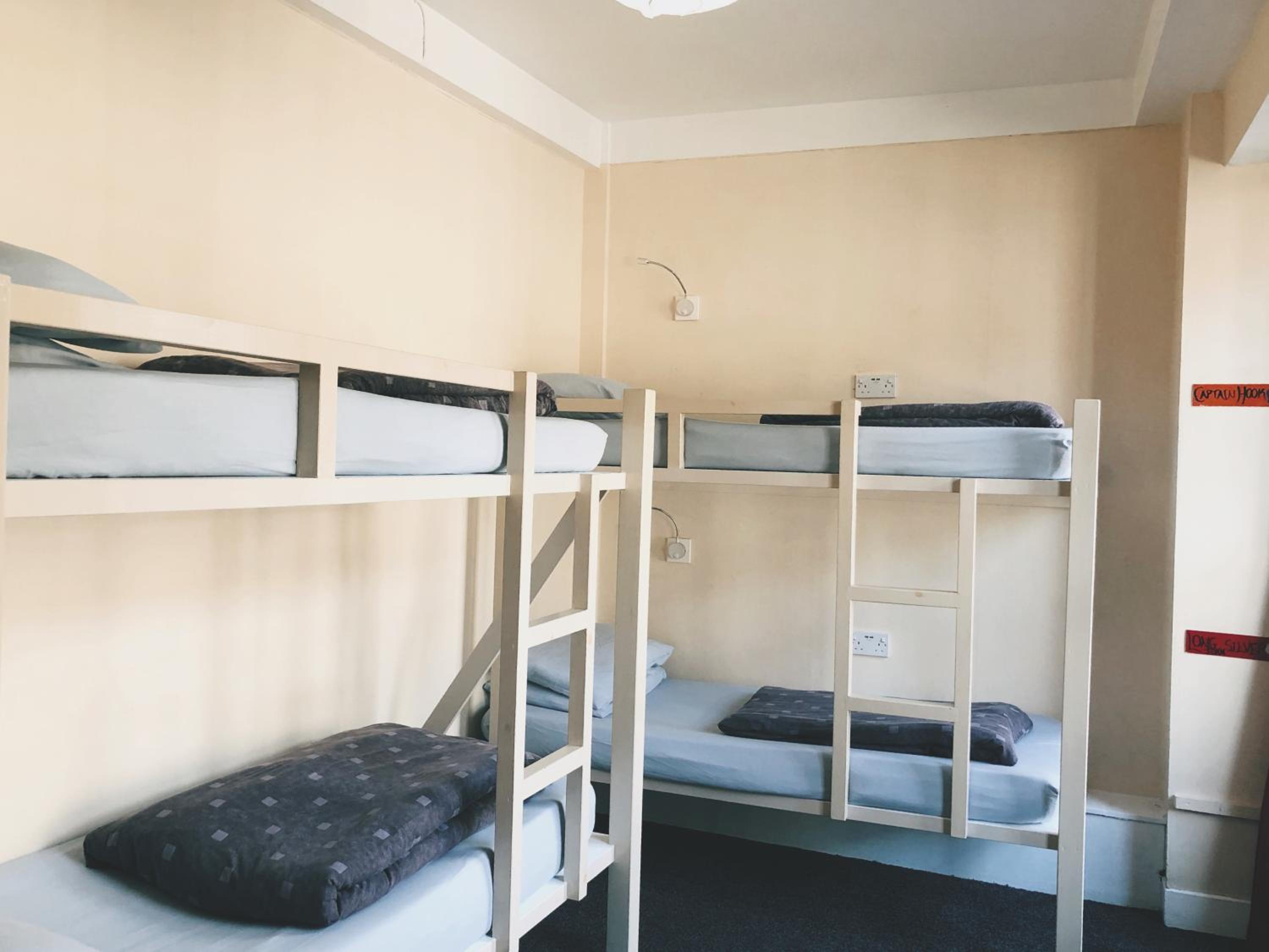 High Street Hostel - Over 18s Only, Backpackers Atmosphere