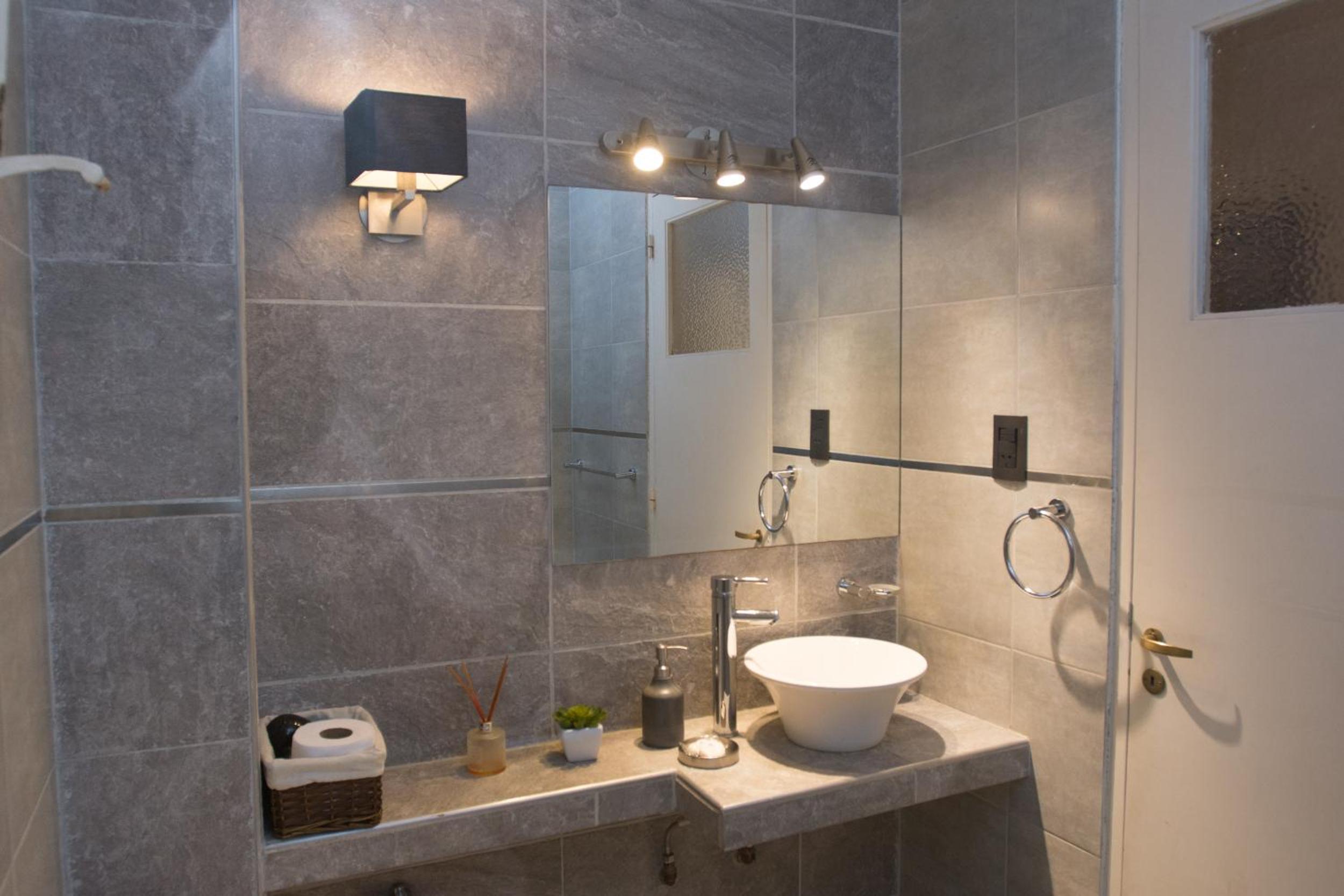 Mdz Apartments