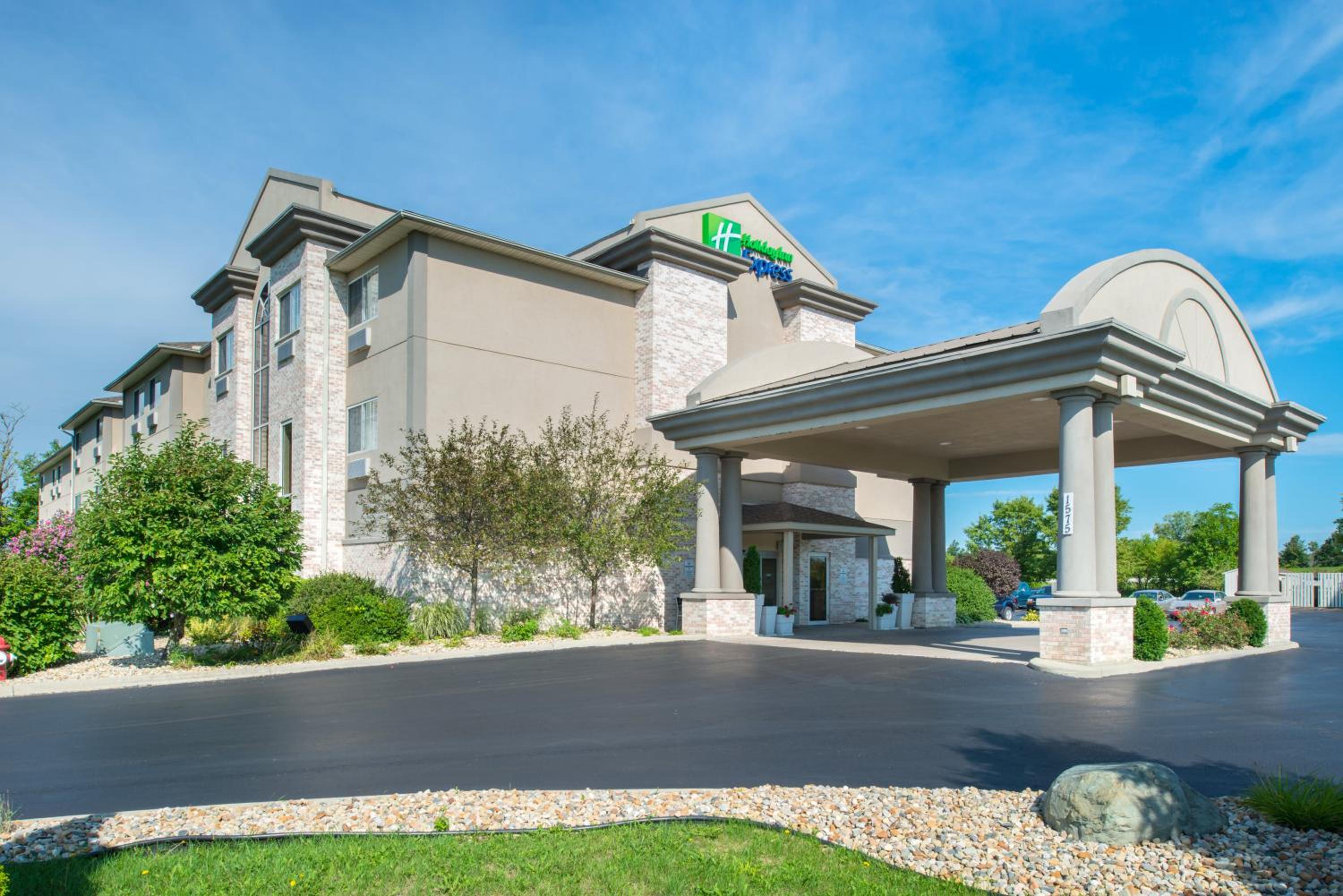 Holiday Inn Express Hotel Suites Bucyrus, an IHG Hotel - Property Image 48