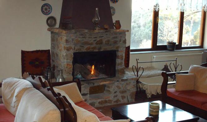 Guesthouse Mirihos view 3