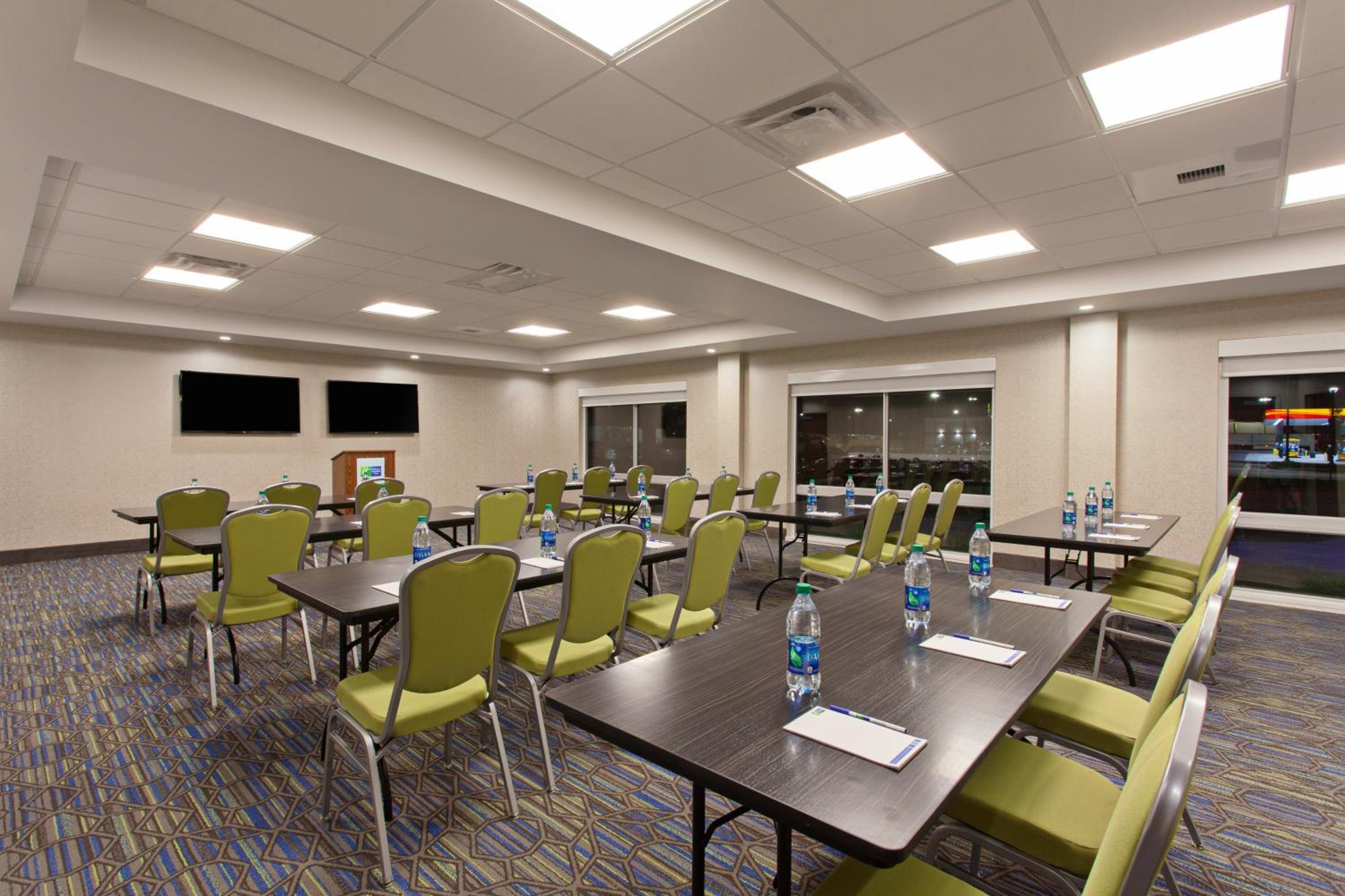Holiday Inn Express Suites - Brigham City - North Utah, an IHG Hotel - Property Image 30
